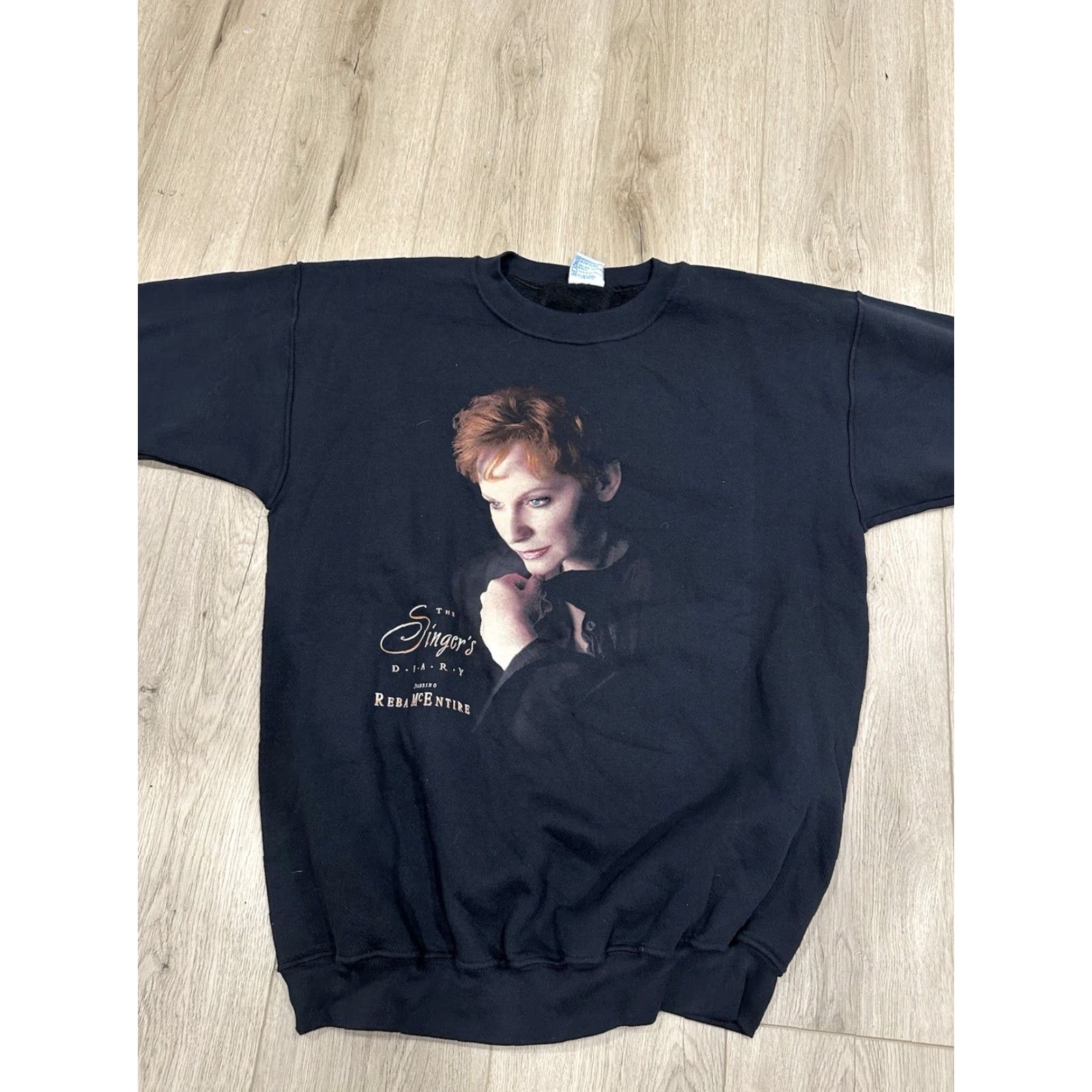 Vintage VINTAGE The Singers Diary Reba Mc Entire Sweatshirt Crewneck Large Black USA Size US L / EU 52-54 / 3 - 3 Thumbnail