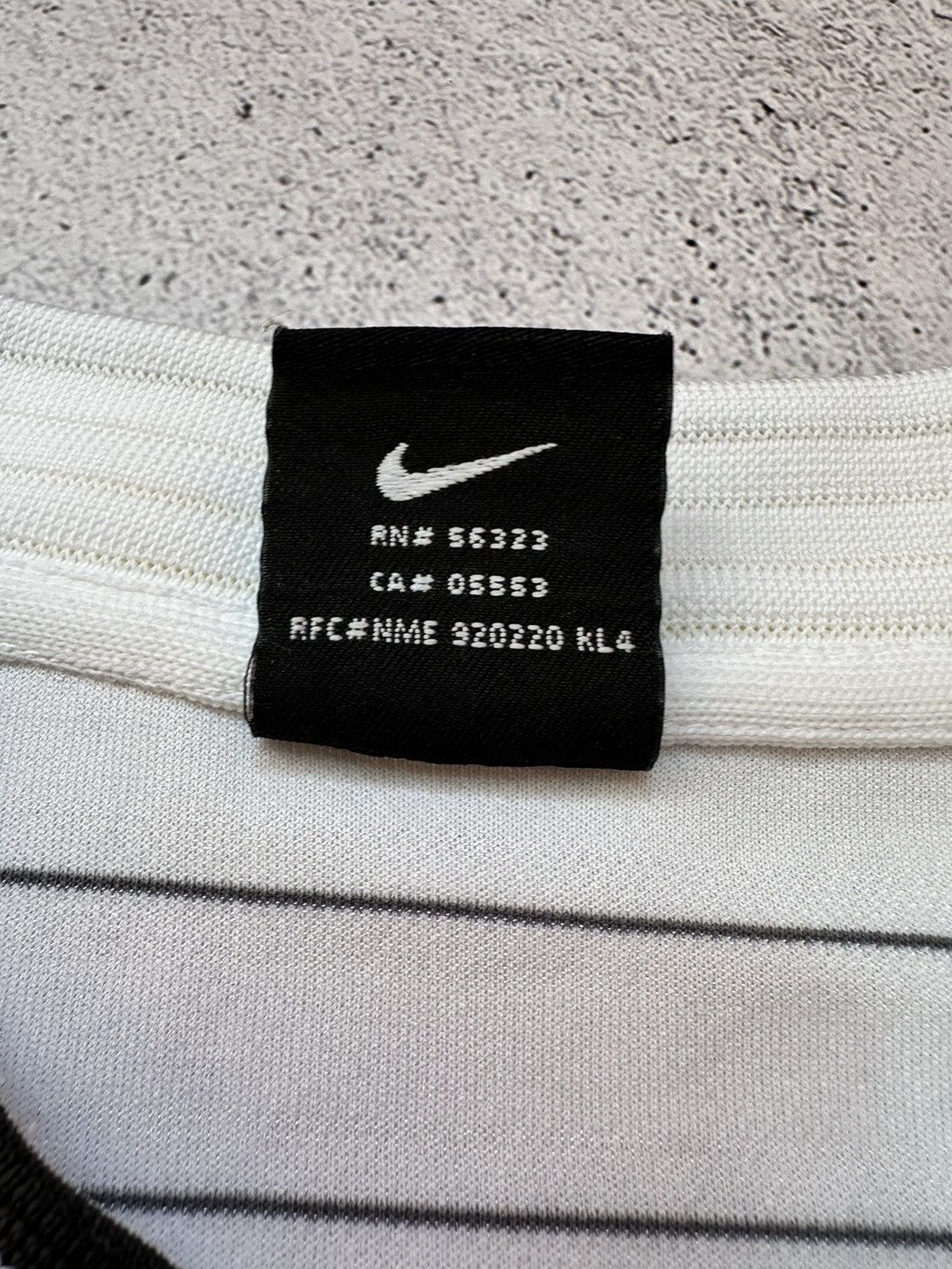Nike × Vintage Vintage Nike Team Striped Jersey T Shirts 00s Size US L / EU 52-54 / 3 - 9 Thumbnail