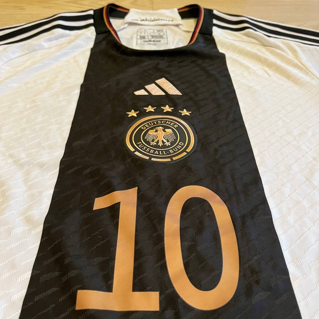 Adidas GERMANY ADIDAS 2022 WORLD CUP PLAYER ISSUE HOME JERSEY Size US L / EU 52-54 / 3 - 5 Thumbnail