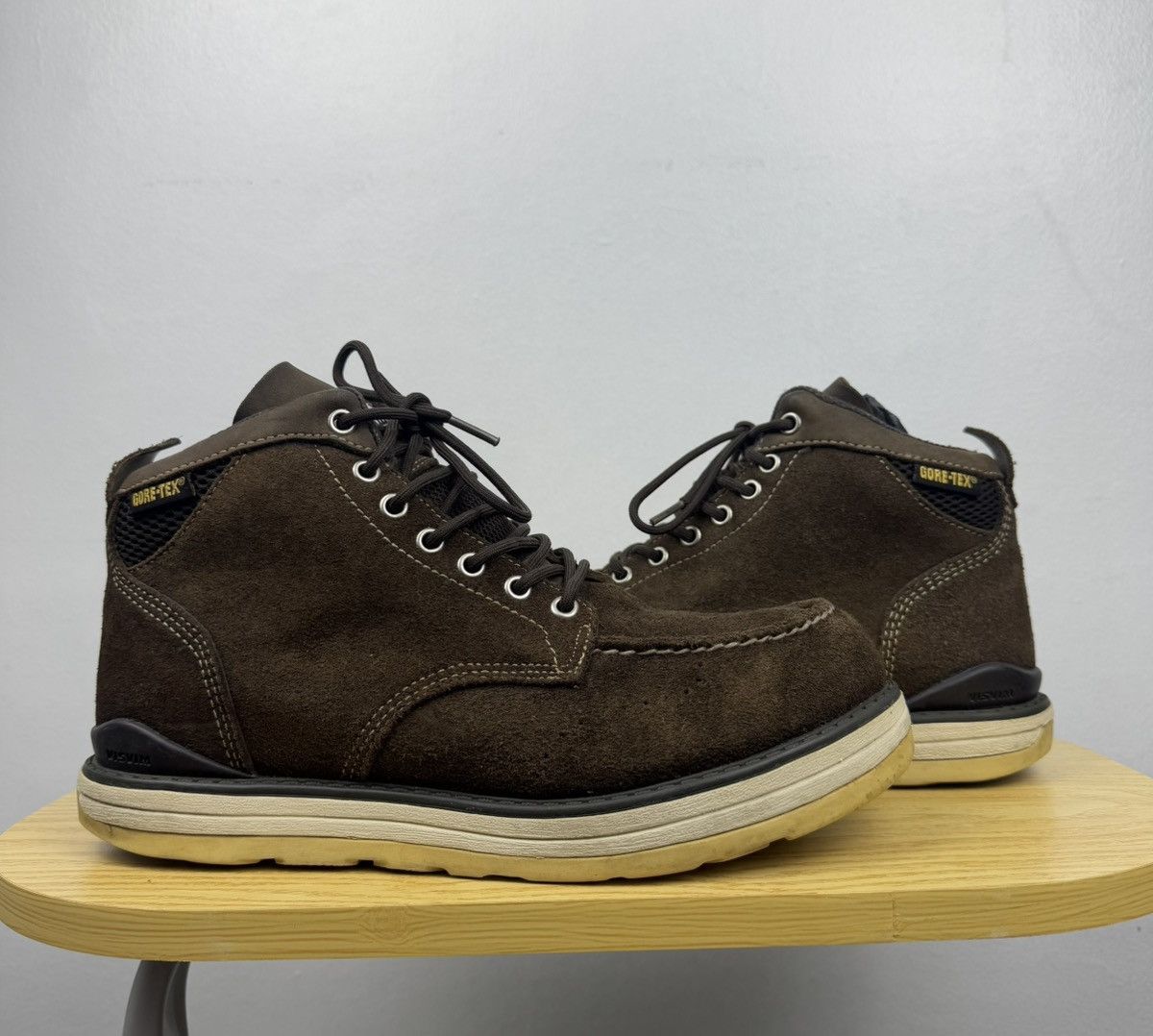 Visvim Visvim - Gore-Tex - Hole Moc Toe Boots Size US 9 / EU 42 - 1 Thumbnail