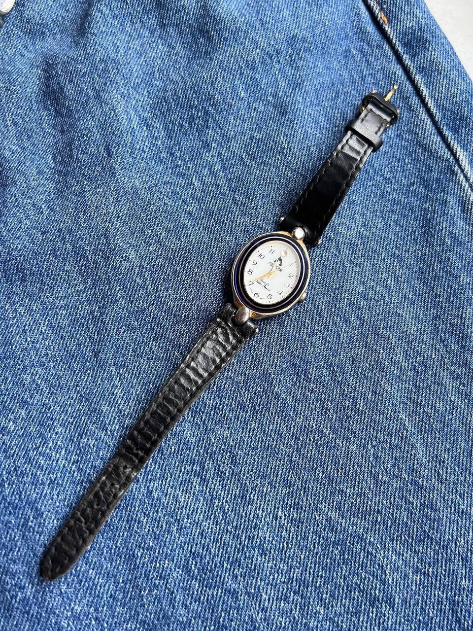 Vintage Futuristic Vintage Japanese Style Bracelet Leather Watch 90s Size ONE SIZE - 8 Thumbnail