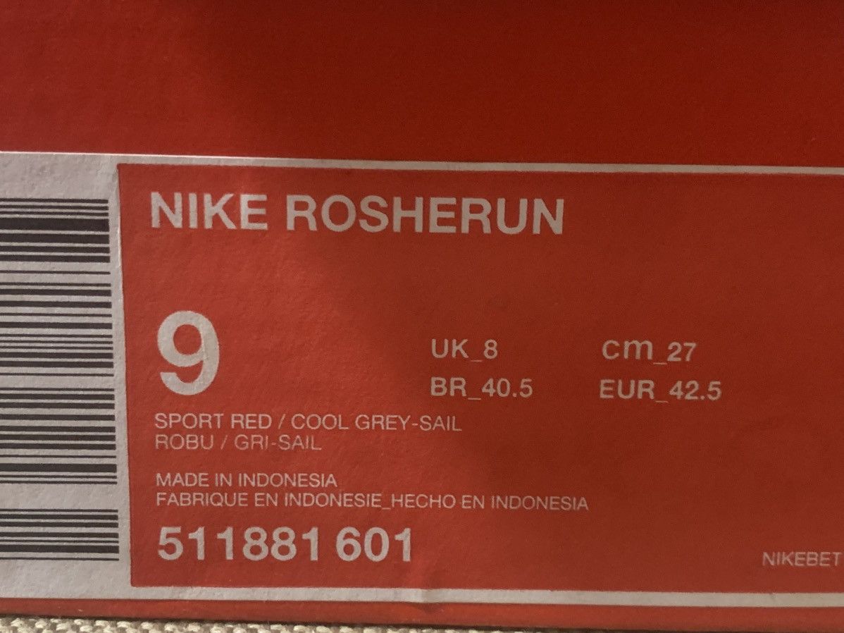 Nike Nike Roshe Run Sport Red/Cool Grey/Sail Size 9 OG ALL Size US 9 / EU 42 - 7 Thumbnail