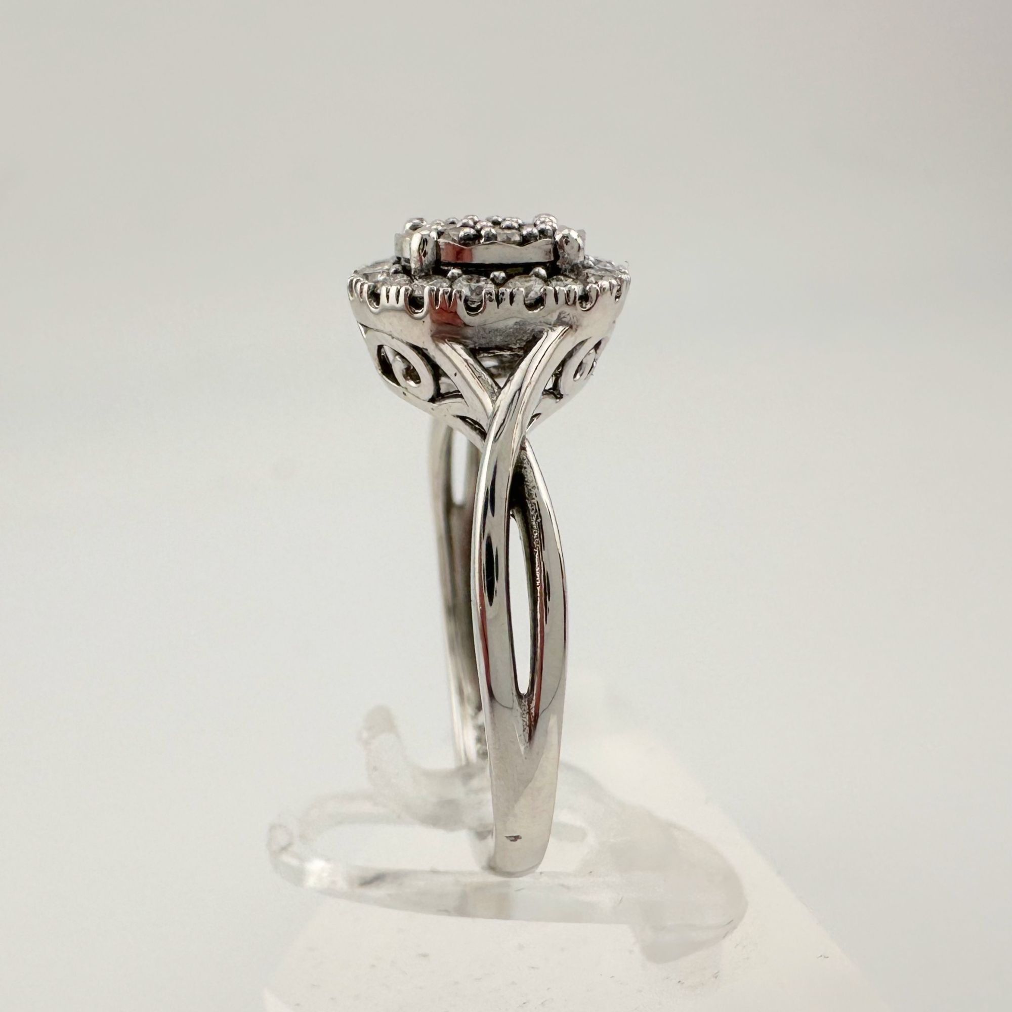 Other 1/4 Ct Lab Grown Diamond Cluster Twisted Shank Ring - SIze 7 Size ONE SIZE - 3 Thumbnail