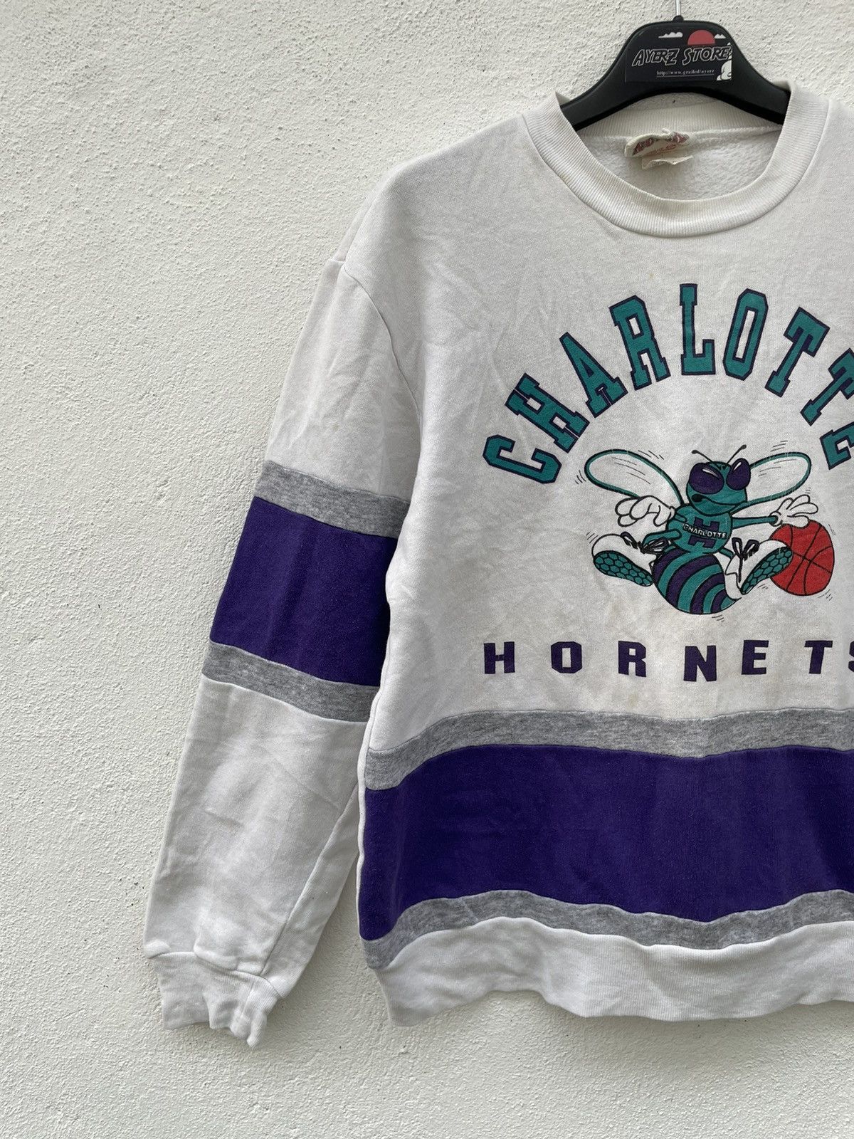 Vintage Vintage Charlotte Hornets Pullover Sweatshirt Size US M / EU 48-50 / 2 - 5 Thumbnail