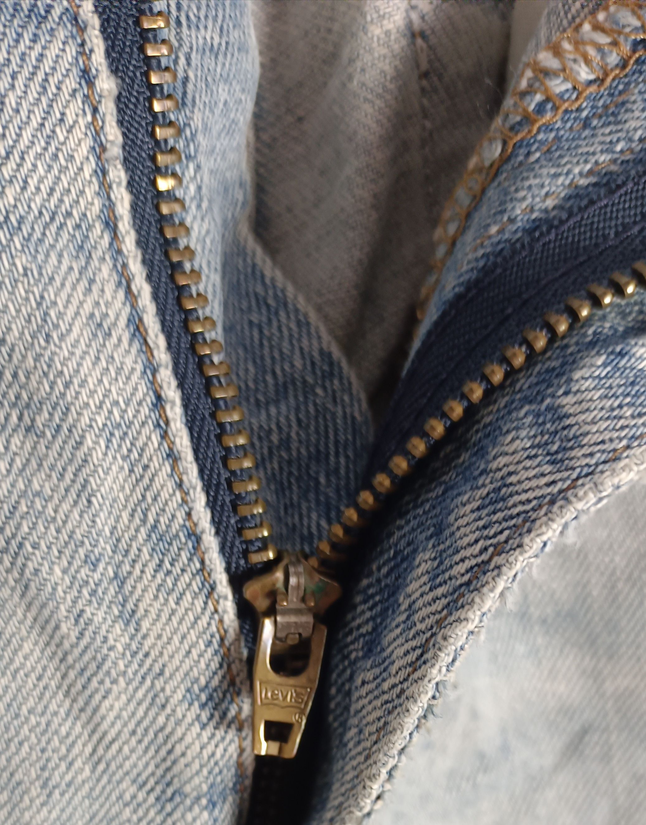 Le Grande Bleu (L.G.B.) × Levi's × Levi's Vintage Clothing Vintage💥 Levi's 533 button C72 single (R) Distressed Size US 32 / EU 48 - 12 Thumbnail