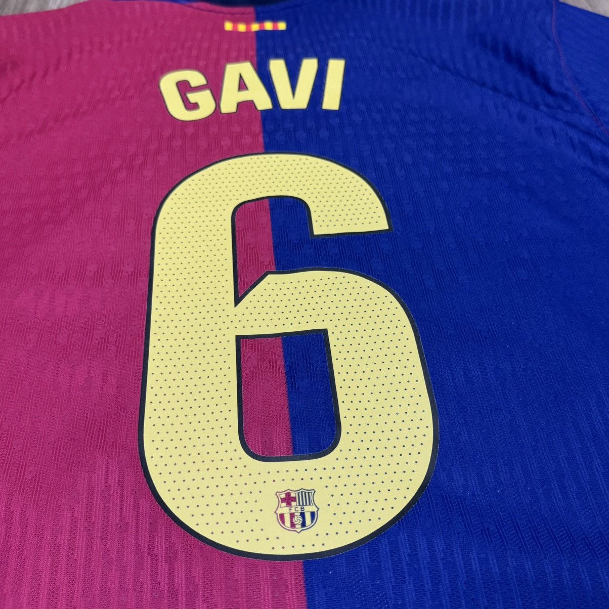 Nike Barcelona 24/25 player issue home shirt #6 Gavi Size US L / EU 52-54 / 3 - 4 Thumbnail