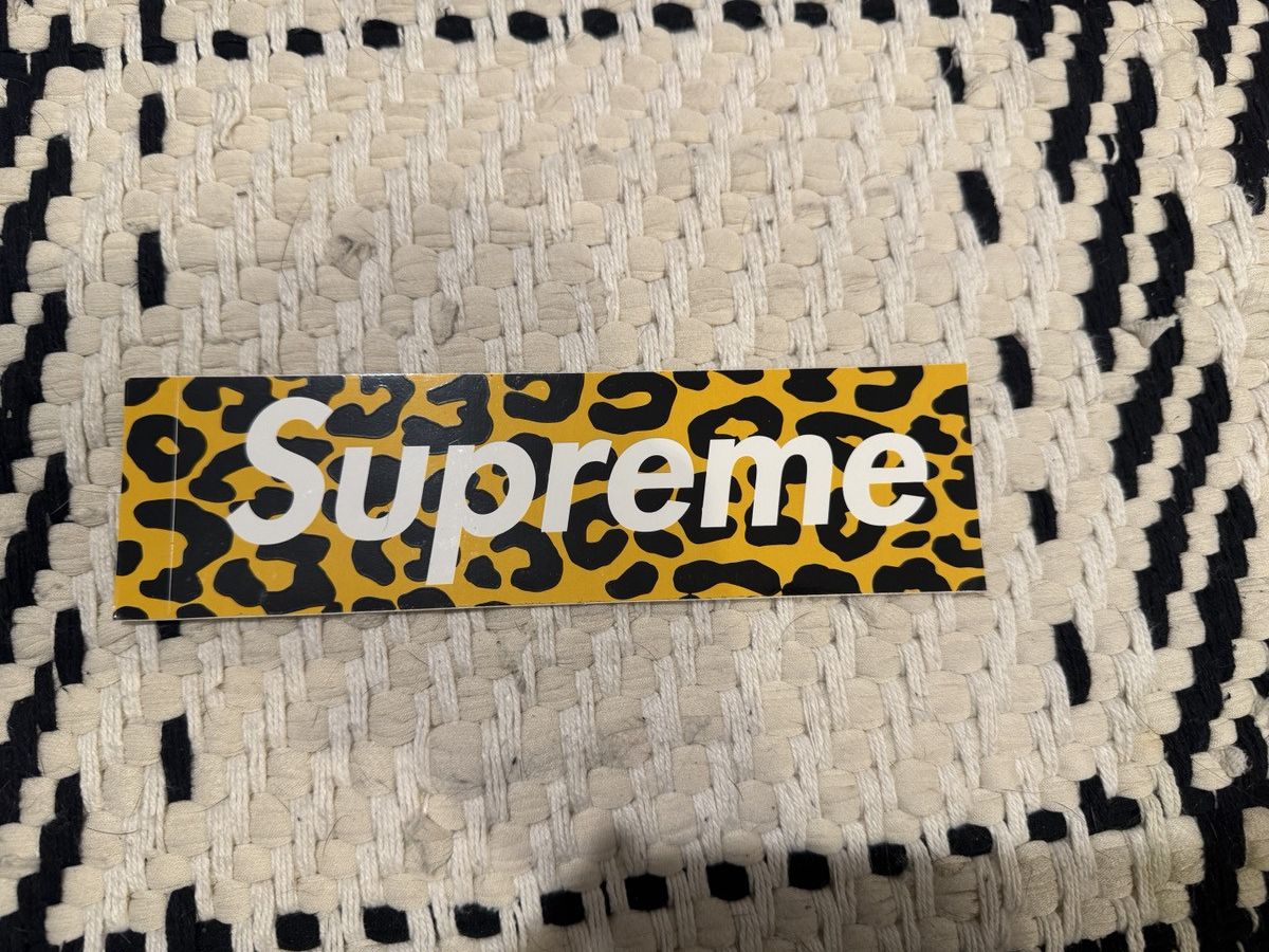 Supreme Shanghai Box Logo | Grailed