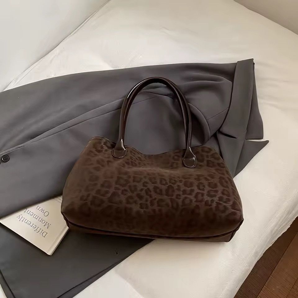 Other Leopard Retro Style PU Leather Tote Shoulder Bag Size ONE SIZE - 5 Thumbnail