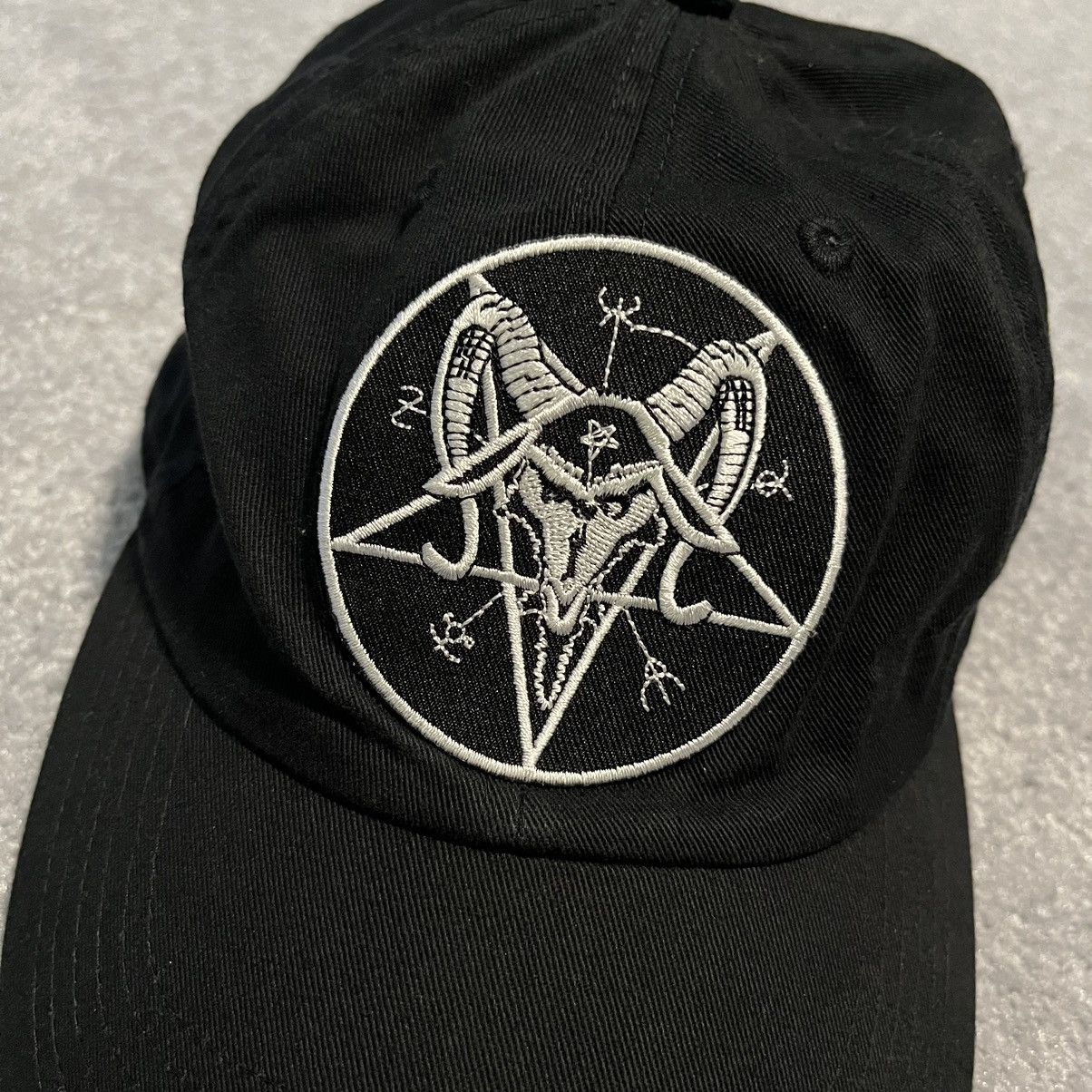 Vintage Vintage Papanomaly Satanic Pentagram Symbol Logo Dad Hat Size ONE SIZE - 2 Thumbnail
