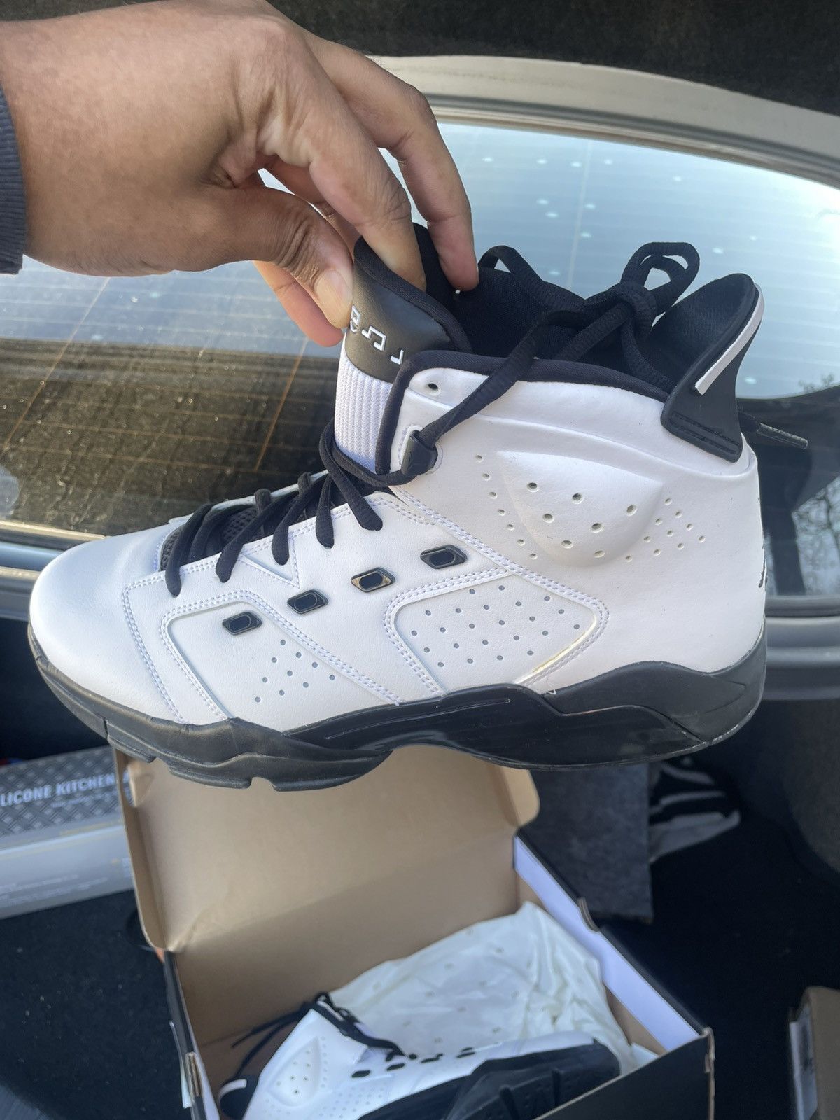 Jordan Brand JORDAN 6-17-23 White/Black-white Size US 13 / EU 46 - 2 Thumbnail