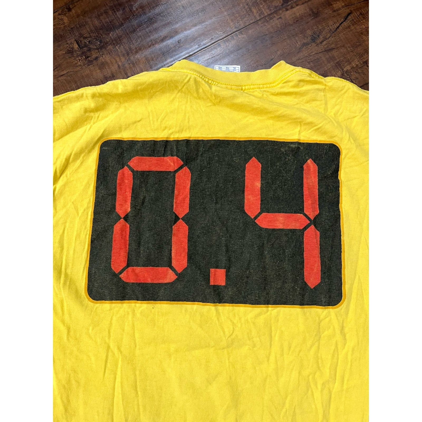 NBA VINTAGE LA Lakers NBA 2004 Fish Swish One Lucky Shot Shirt Size XL Derek Fisher Size US XL / EU 56 / 4 - 6 Thumbnail