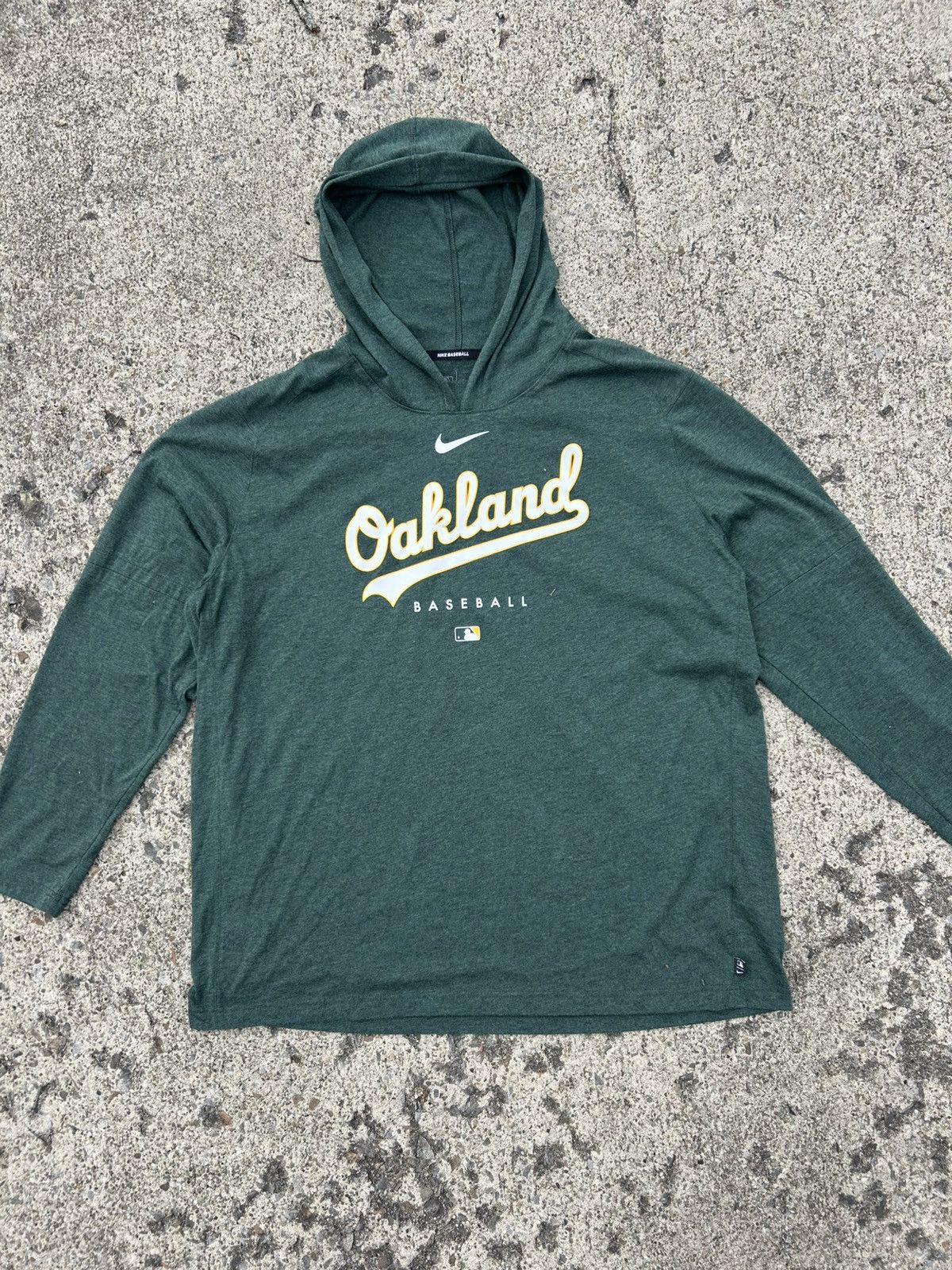Nike Nike Center Swoosh Oakland A’s MLB Hoodie Size US XXL / EU 58 / 5 - 2 Thumbnail