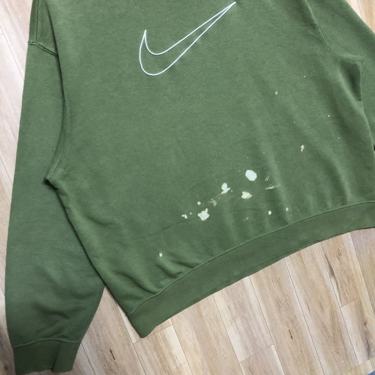 Nike Vintage Nike Swoosh Crop Tops Sweatshirt Size L / US 10 / IT 46 - 4 Thumbnail