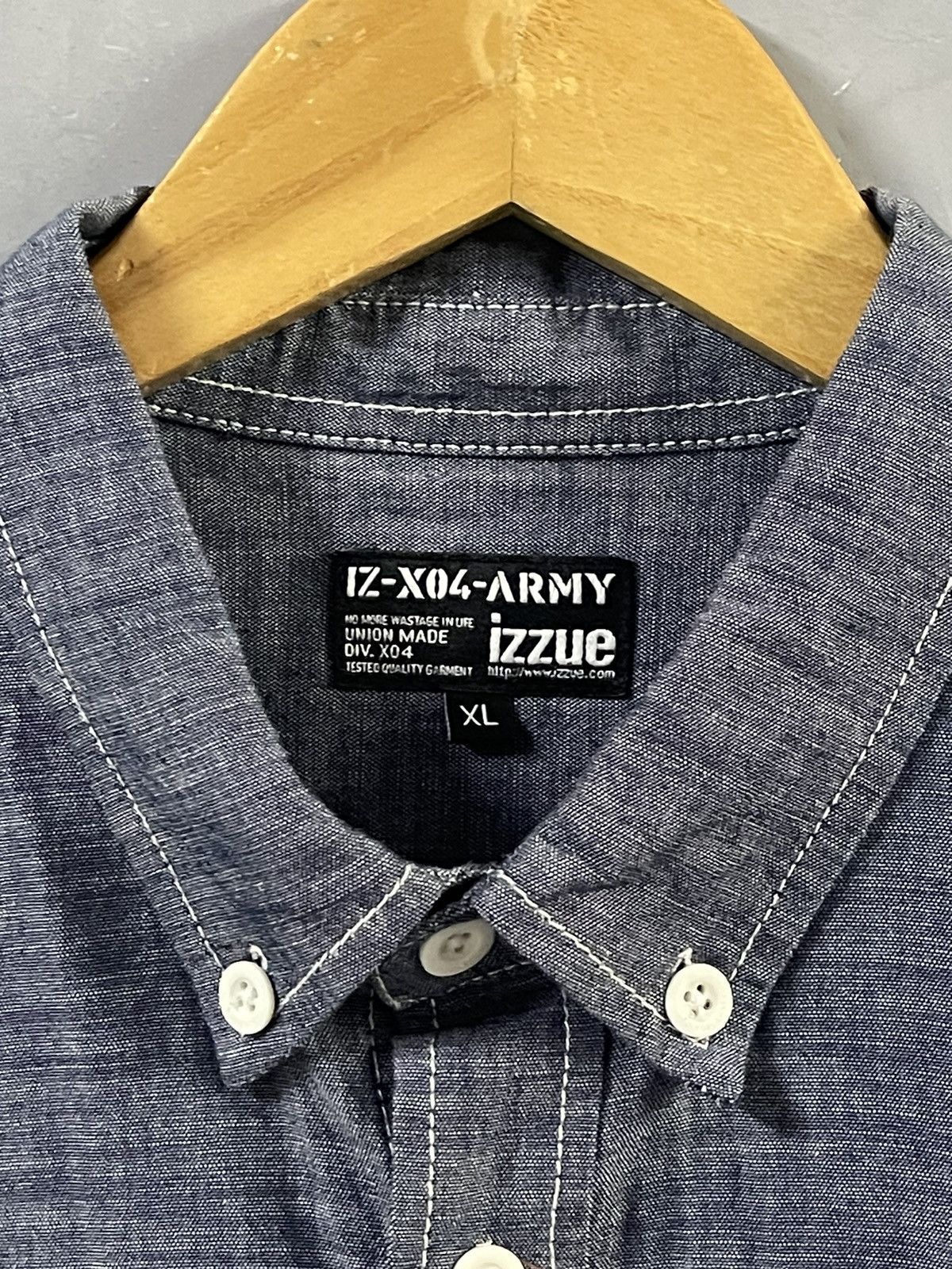 izzue IZZUE - X04 ARMY - Chambray + Camo Shirt Size US XL / EU 56 / 4 - 5 Thumbnail