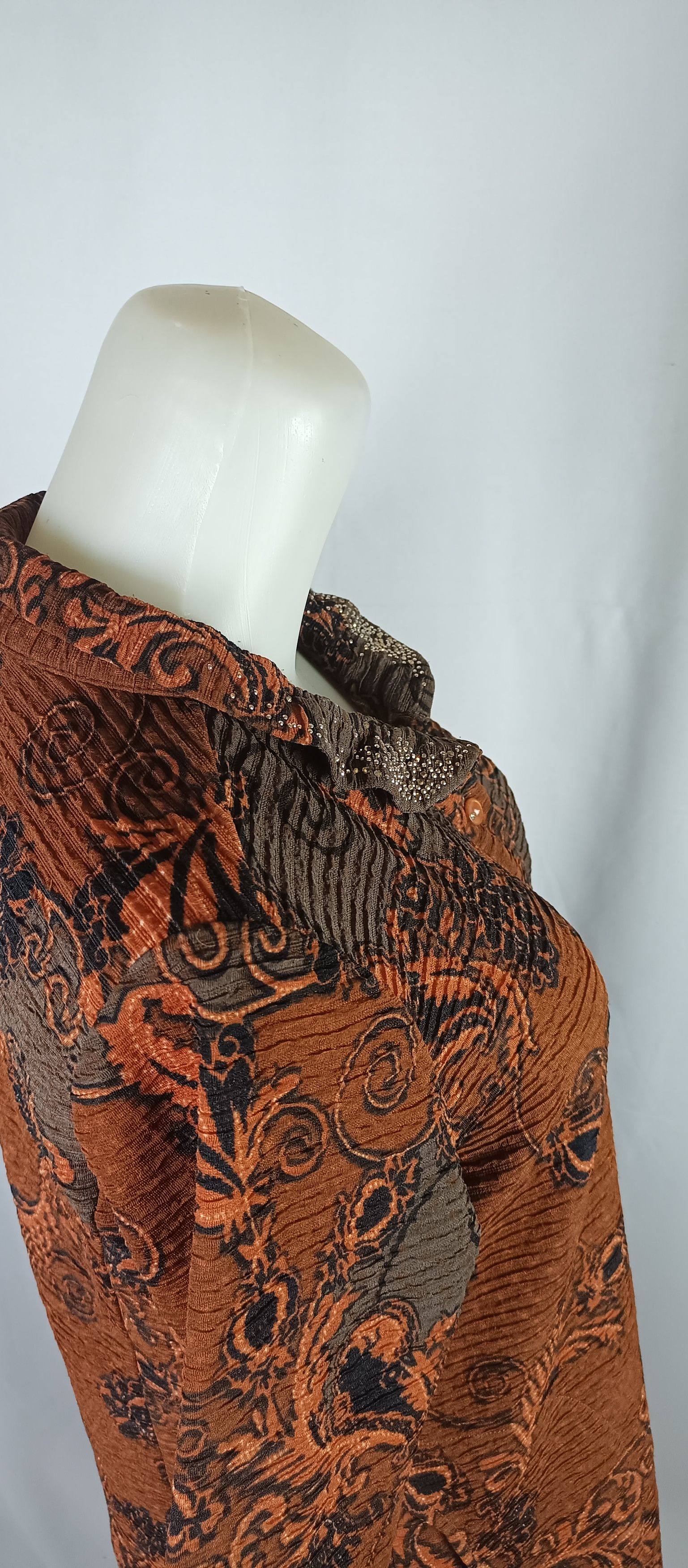 Designer × Japanese Brand × Vintage SSAMZIE Ladies Undefined Pleates Blouses Style Issey Size L / US 10 / IT 46 - 15 Thumbnail