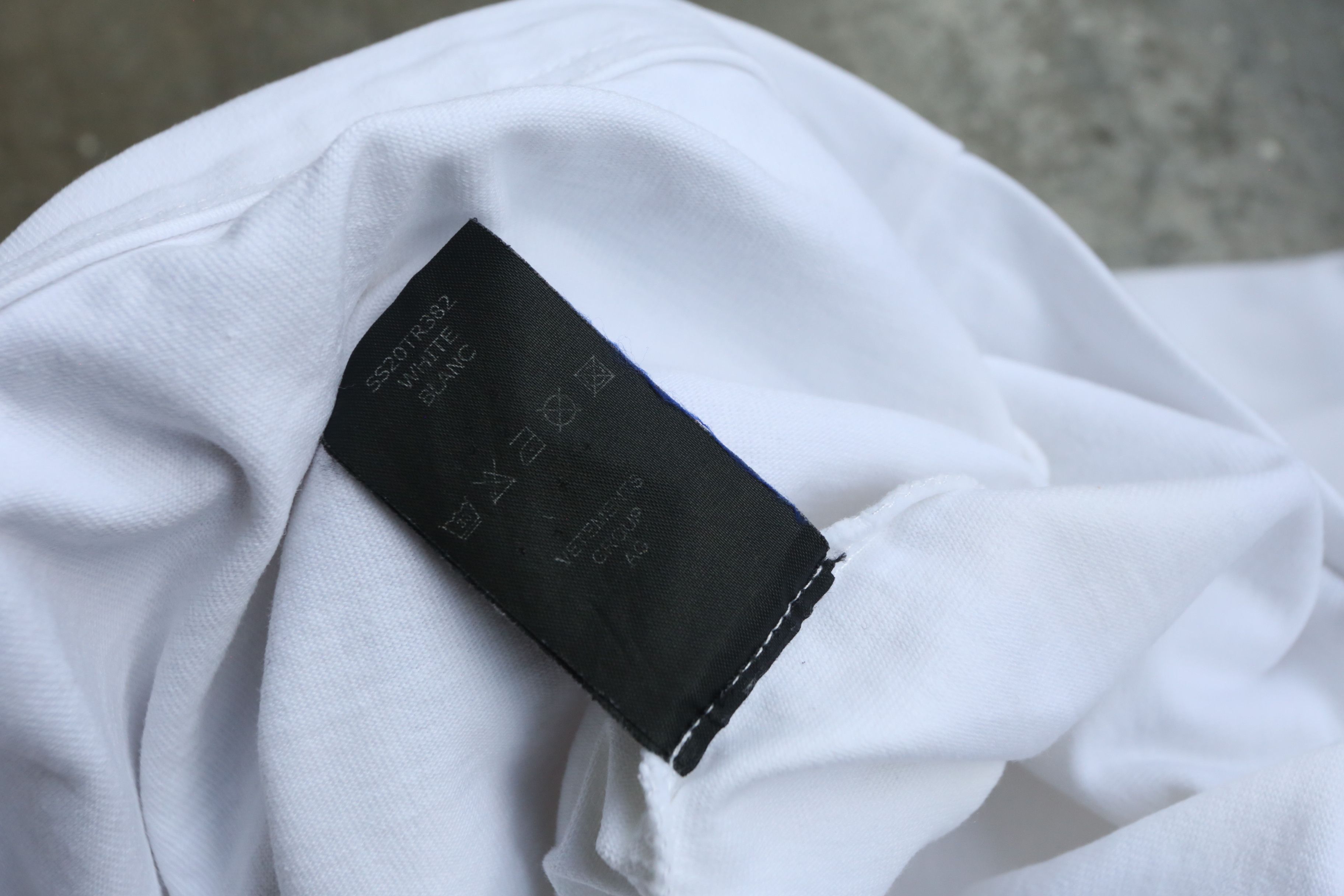 Vetements Vetements - S/S 20 - Angry/Bose Embroidered Tee Size US L / EU 52-54 / 3 - 12 Thumbnail