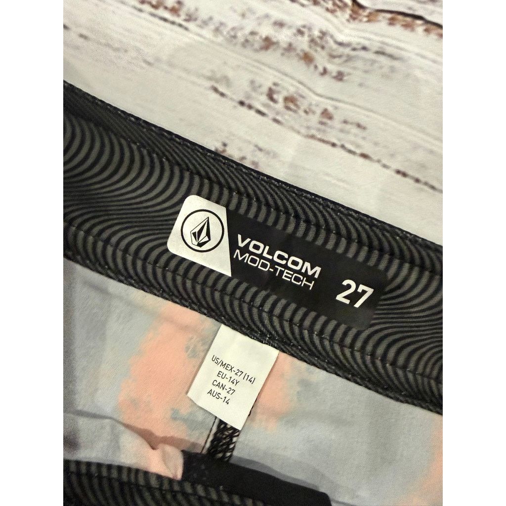Volcom NWT Volcom Men's Size 27 Red Abstract Surf Swim Trunks Size US 28 / EU 44 - 4 Thumbnail