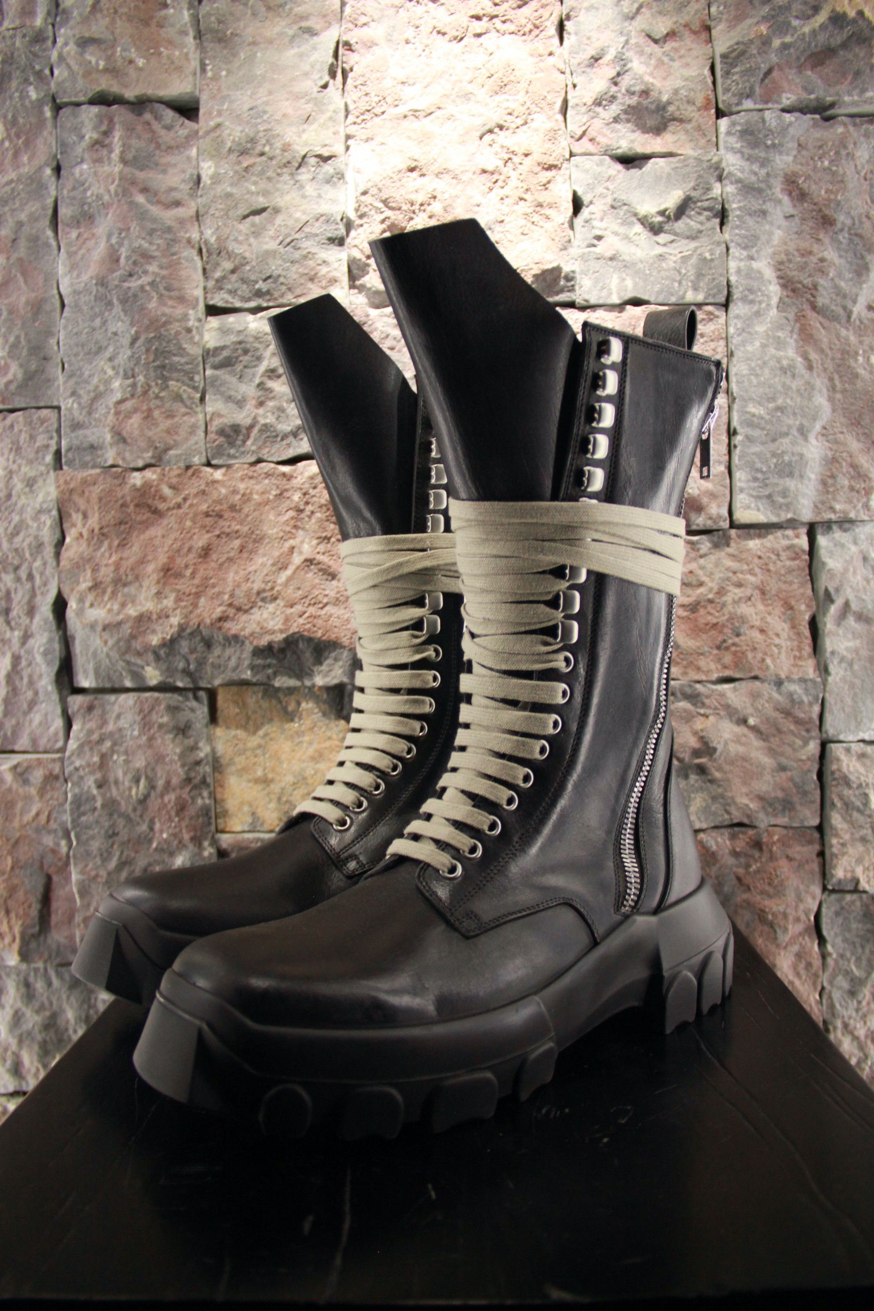 Rick Owens Rick Owens Black High Top Boots Size US 11 / EU 44 - 2 Thumbnail