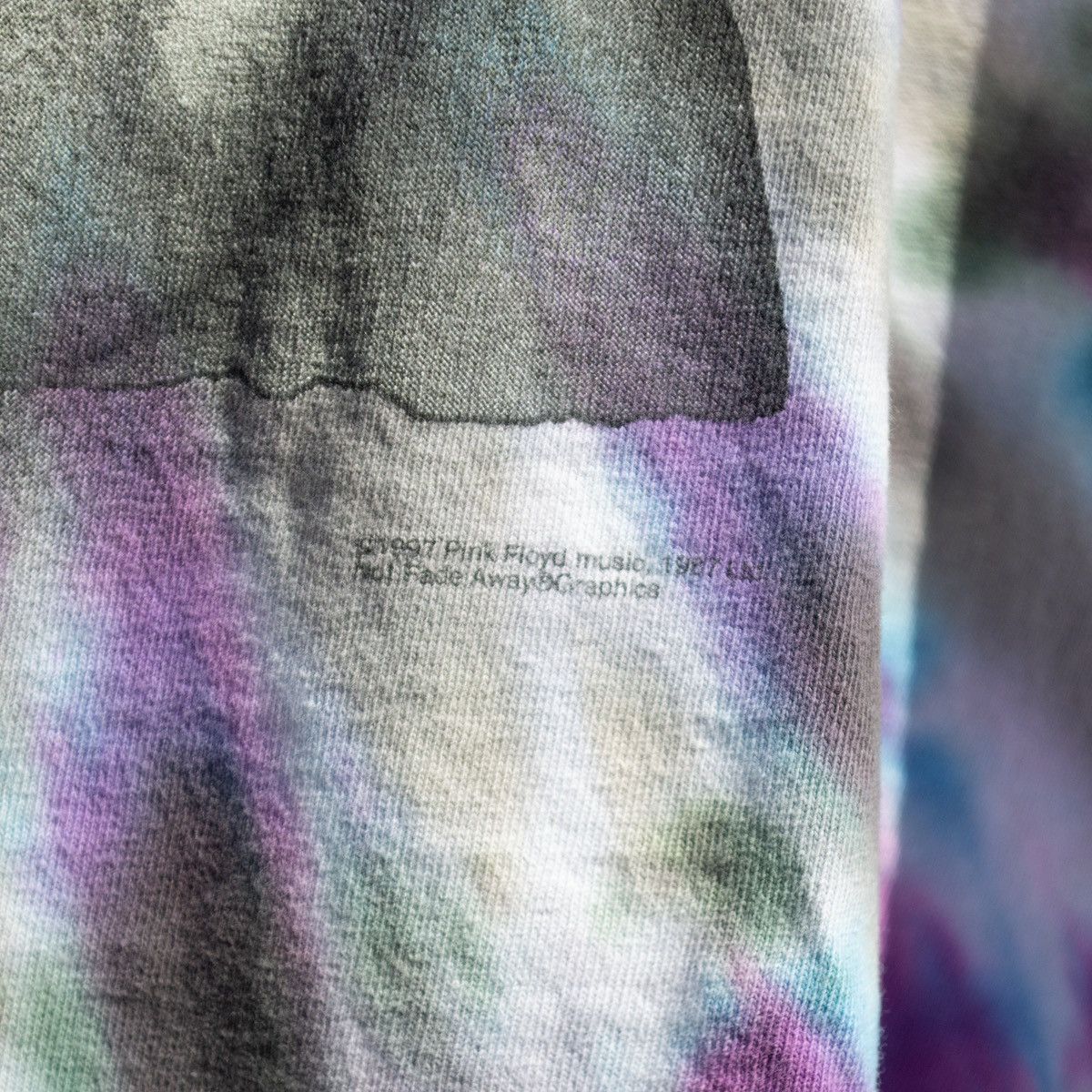 Pink Floyd × Vintage Pink Floyd Division Bell 1997 Tie Dye Vintage Tee Size US XL / EU 56 / 4 - 5 Thumbnail