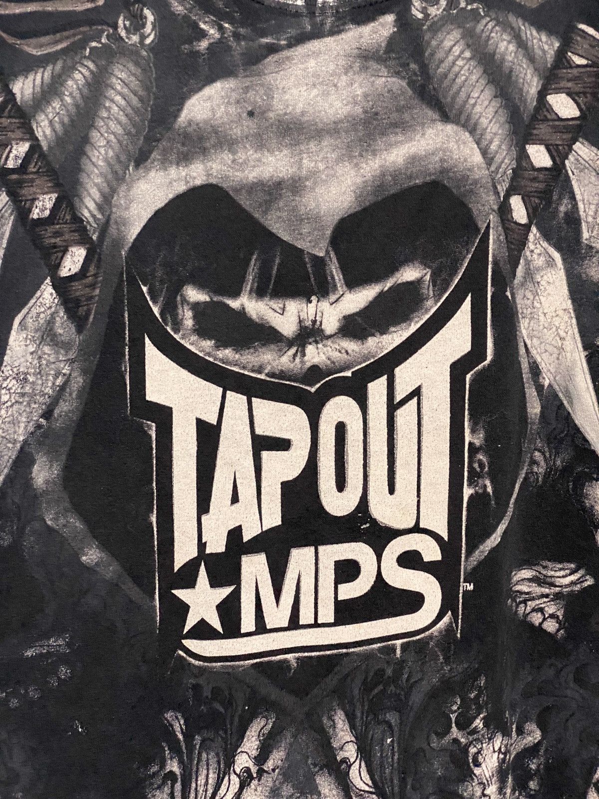 Tapout Vintage 2010's TapOut Skull Samurai Sword Design Size US S / EU 44-46 / 1 - 5 Thumbnail