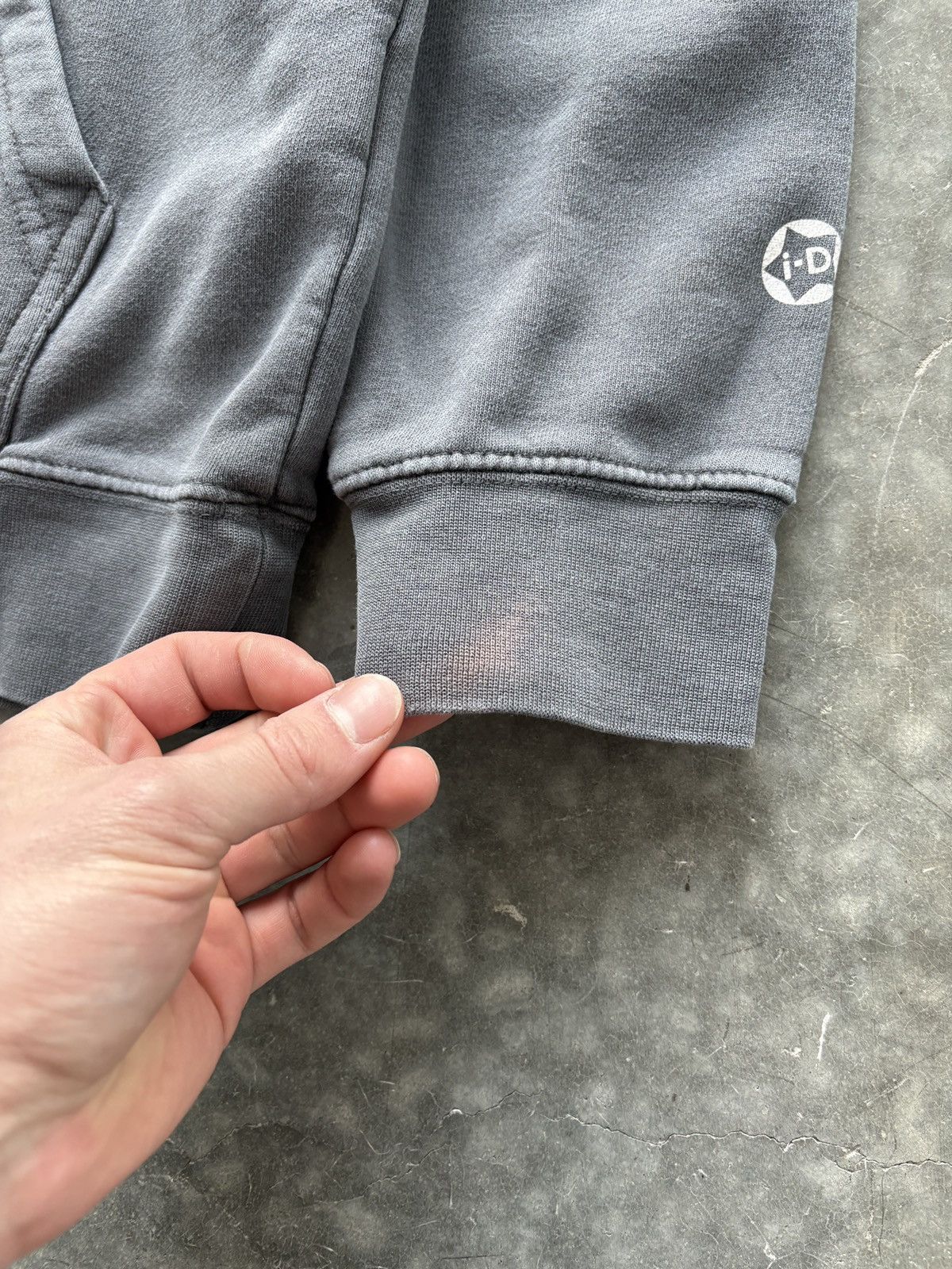 Stussy Vintage Y2K Stussy Hoodie Size US L / EU 52-54 / 3 - 9 Thumbnail