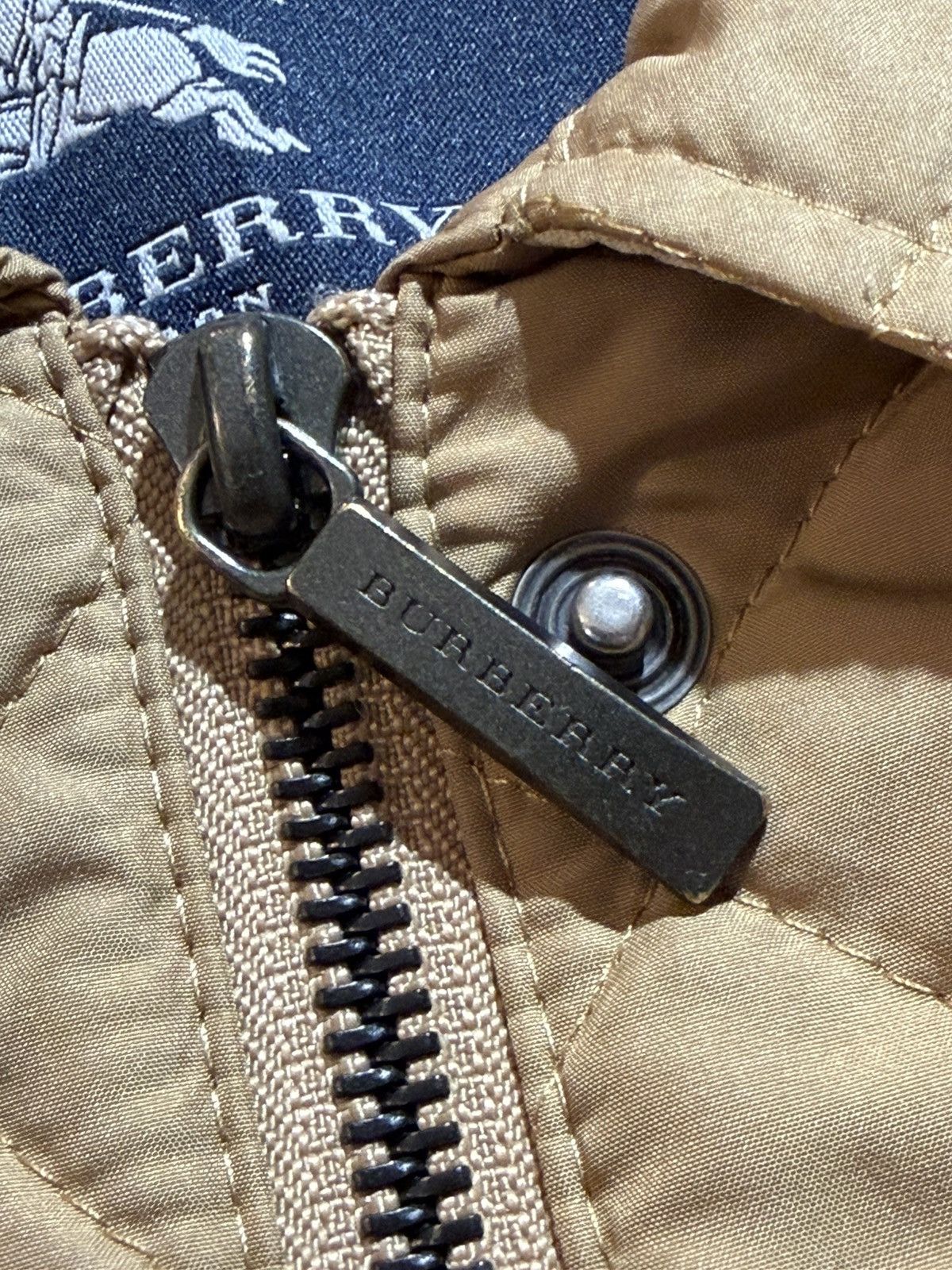 Burberry Burberry London Quilted Jacket Nova Check Lining Sand Size XXS / US 00 / IT 34 - 8 Thumbnail