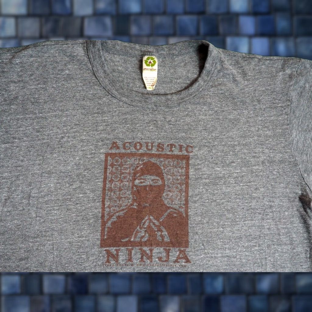 Folk VINTAGE Alternative Earth Tee Gray Mens XL Band Graphic Print Short Sleeve Crew Neck 2000s Y2k Trace Bundy Acoustic Ninja Folk Shirts T-Shirt Size US XL / EU 56 / 4 - 1 Thumbnail