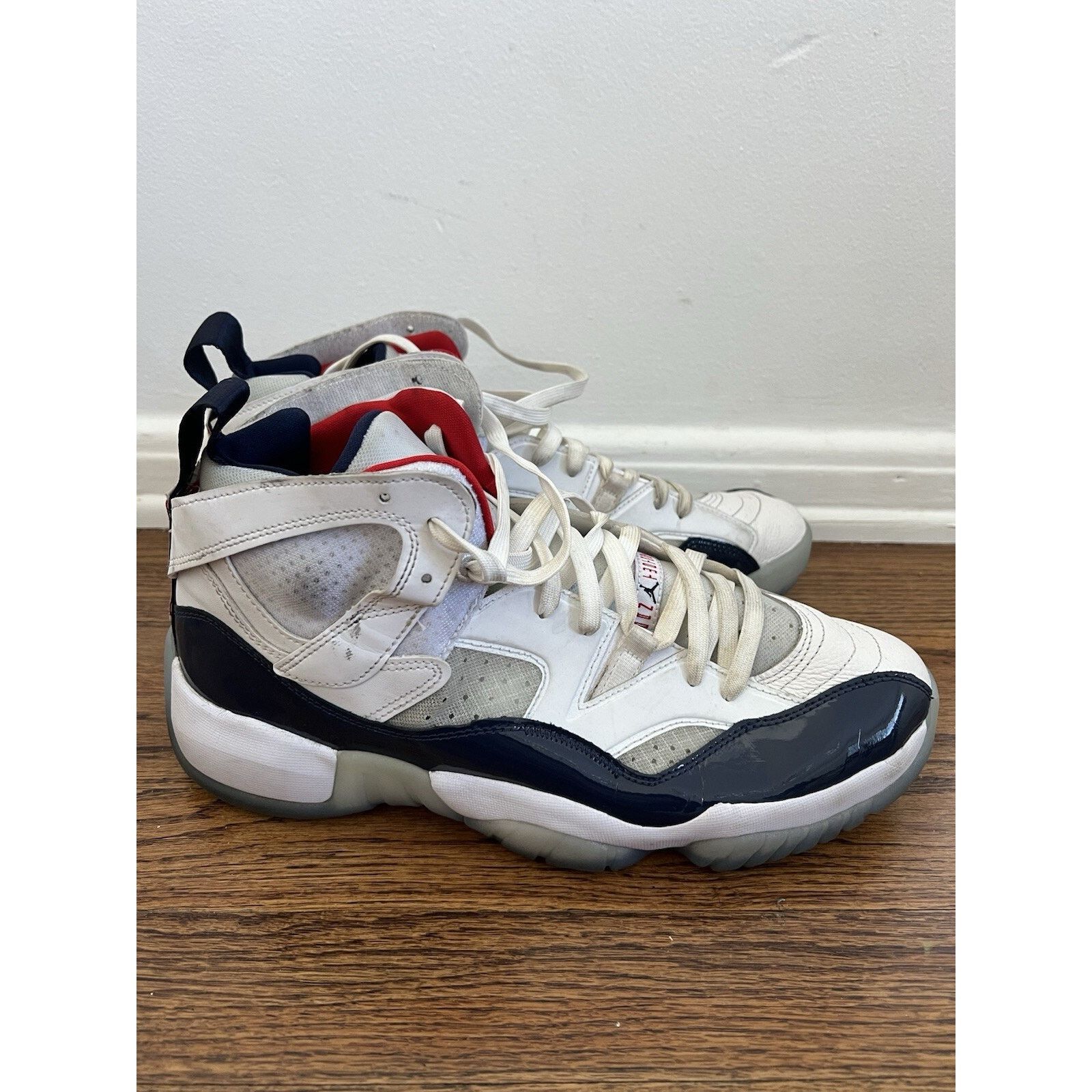 Nike Nike Men's Air Jordan Jumpman Two Trey Sports Athletic White Size US 11 / EU 44 - 3 Thumbnail