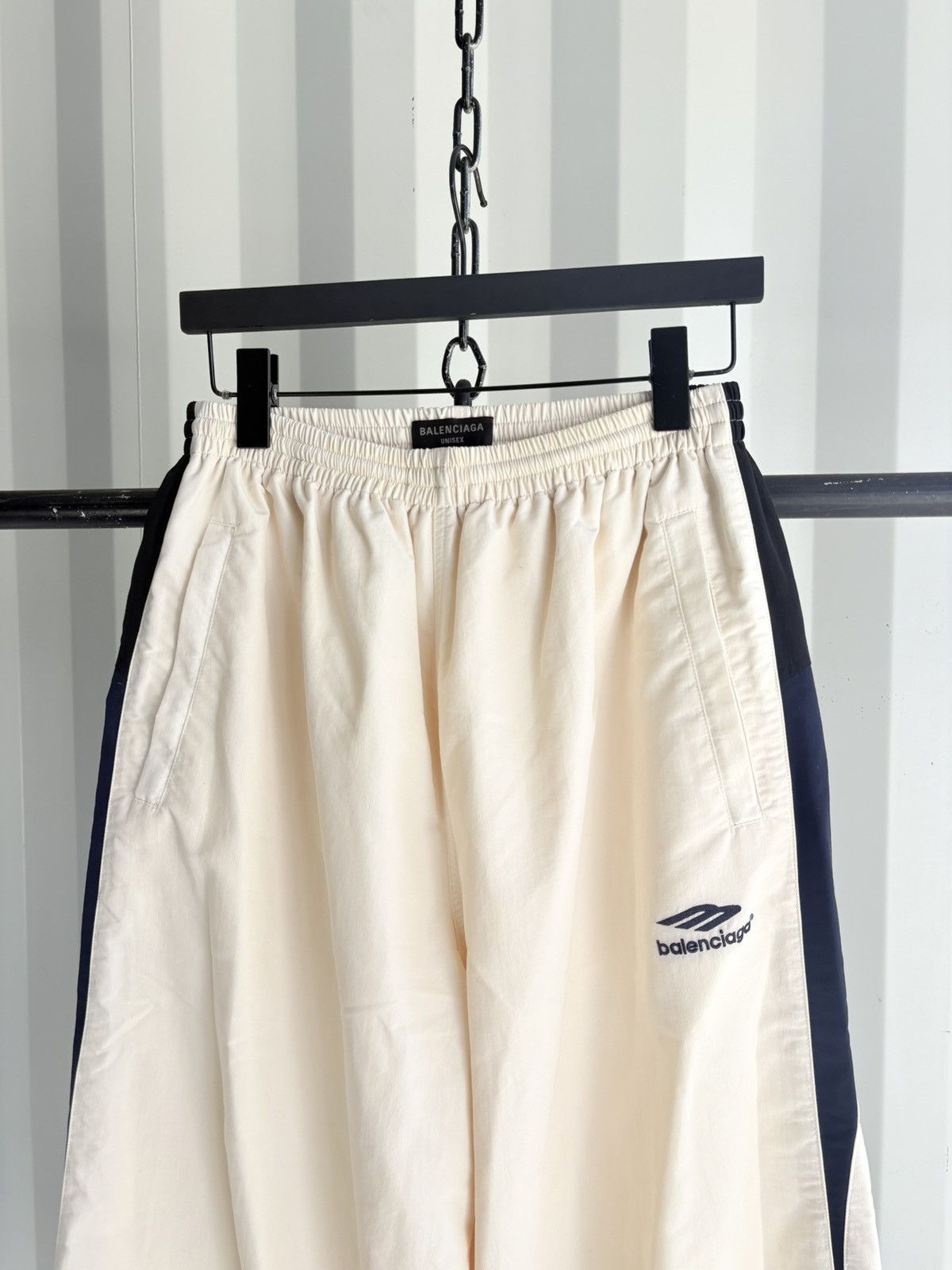 Balenciaga Balenciaga Nylon Track Pants Size US 30 / EU 46 - 2 Thumbnail
