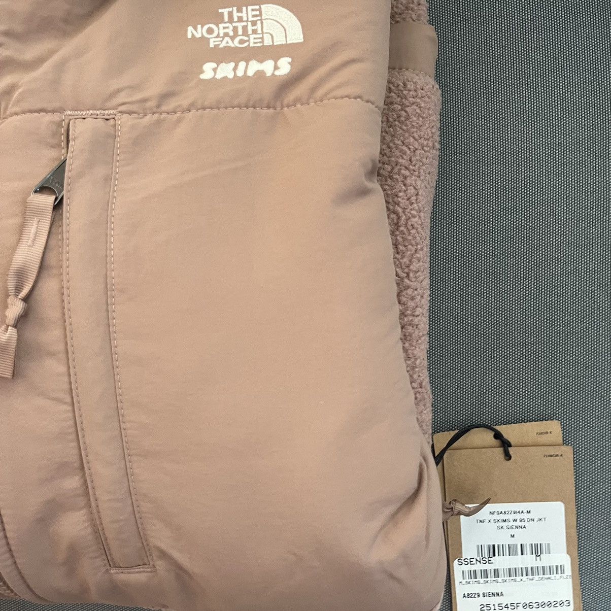 The North Face The North Face x SKIMS 1995 Retro Denali Fleece Jacket Size M / US 6-8 / IT 42-44 - 9 Thumbnail
