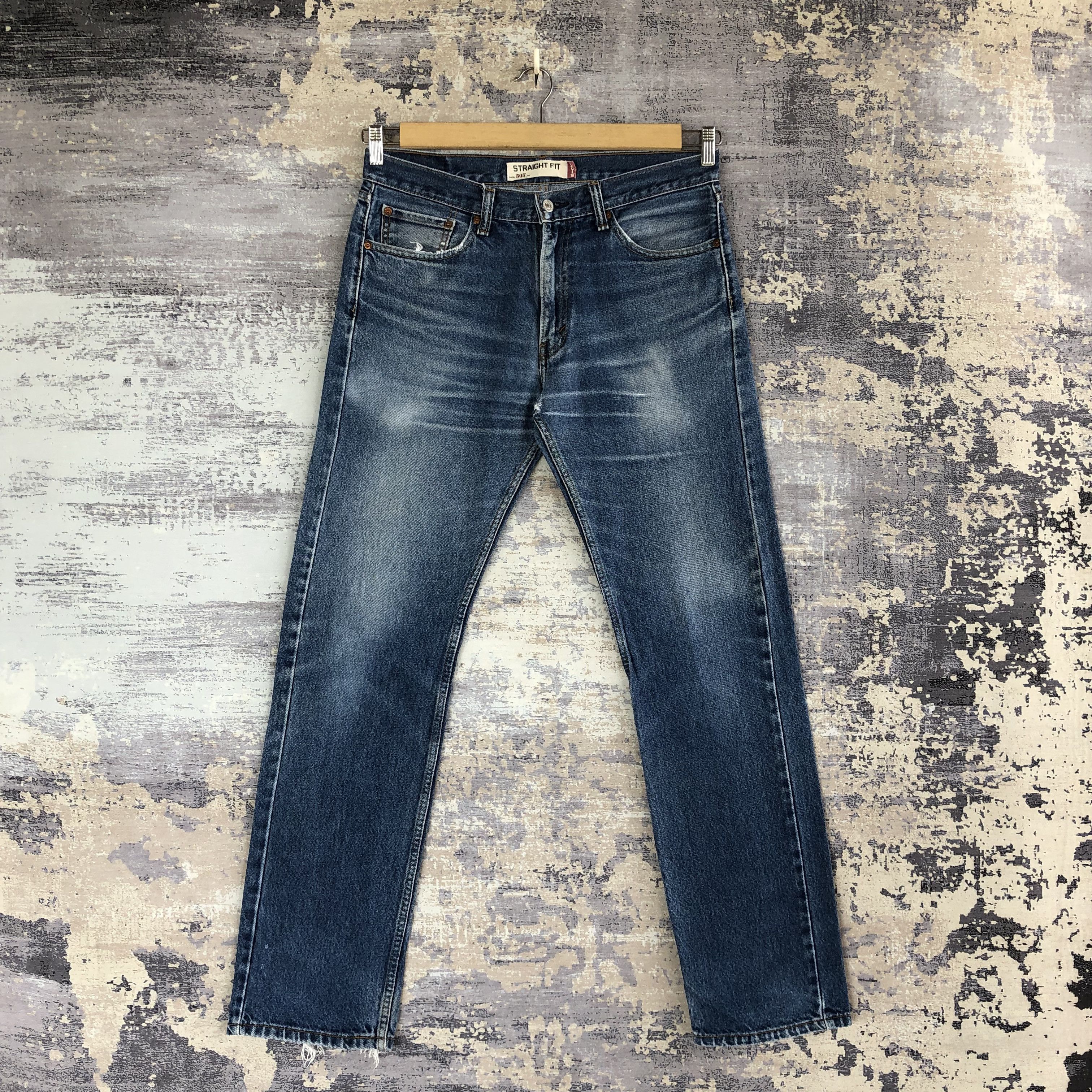 Levi's Vintage Y2K Levis Distressed Jeans Levis 505 Stonewash Denim Size US 34 / EU 50 - 1 Thumbnail