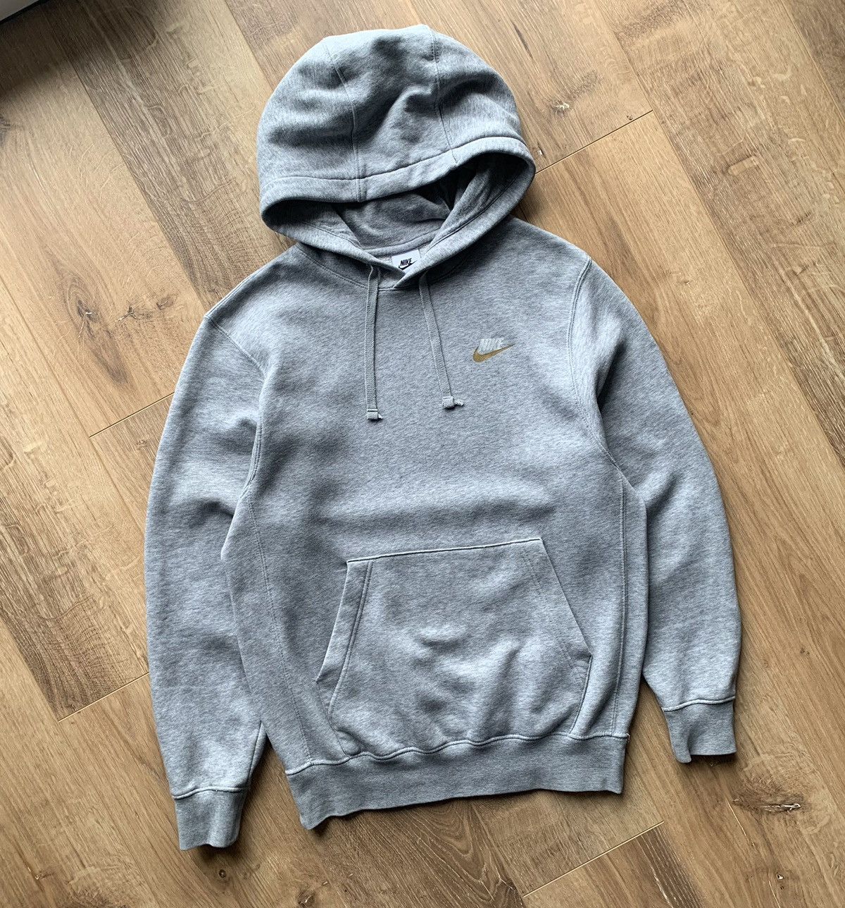 Nike Men’s NIKE Club GOLD Logo hoodie Size US S / EU 44-46 / 1 - 3 Thumbnail