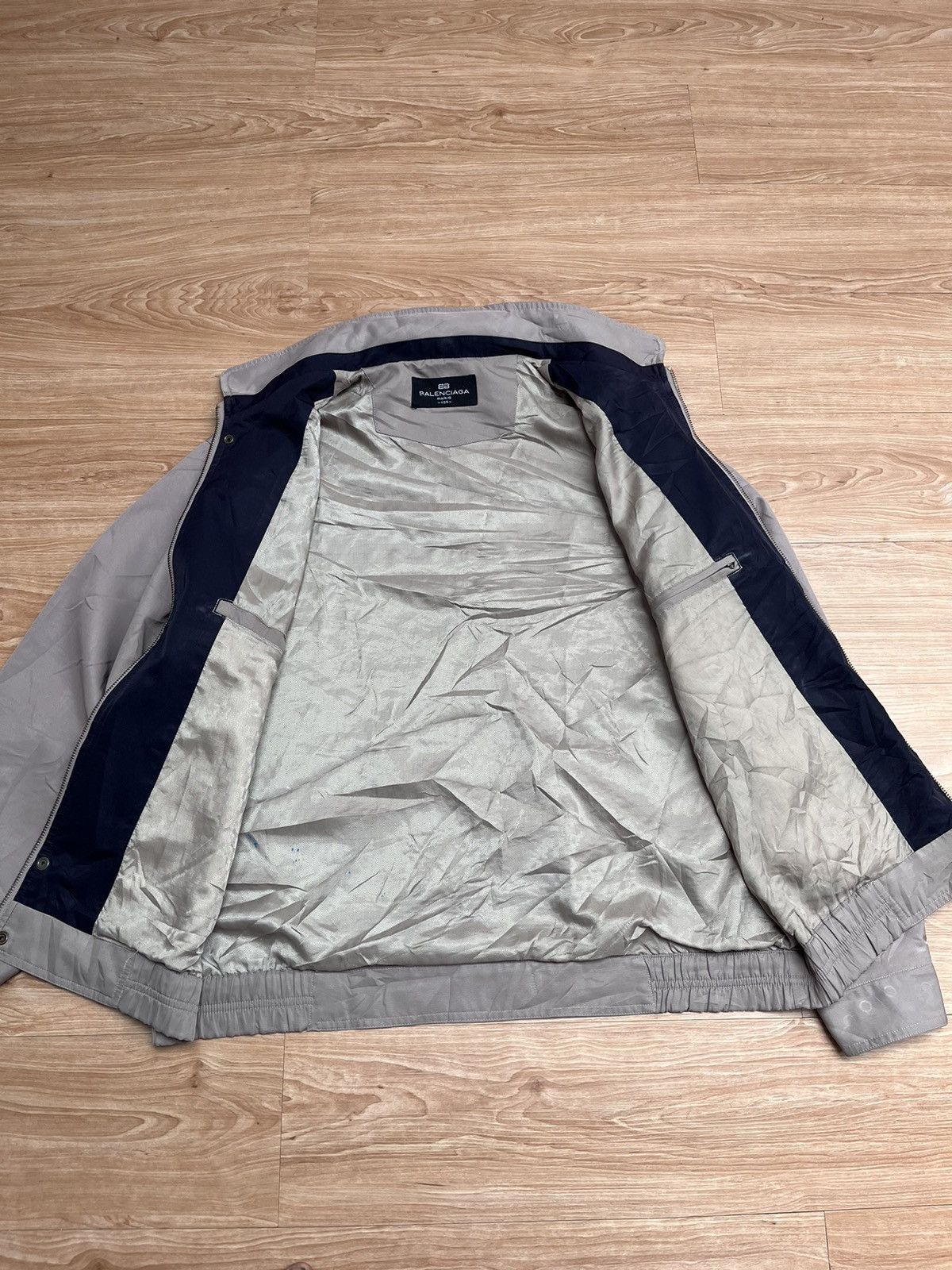 Balenciaga Balenciaga Paris Vintage Jacket Big Logo Hideen Hood Size US L / EU 52-54 / 3 - 6 Thumbnail