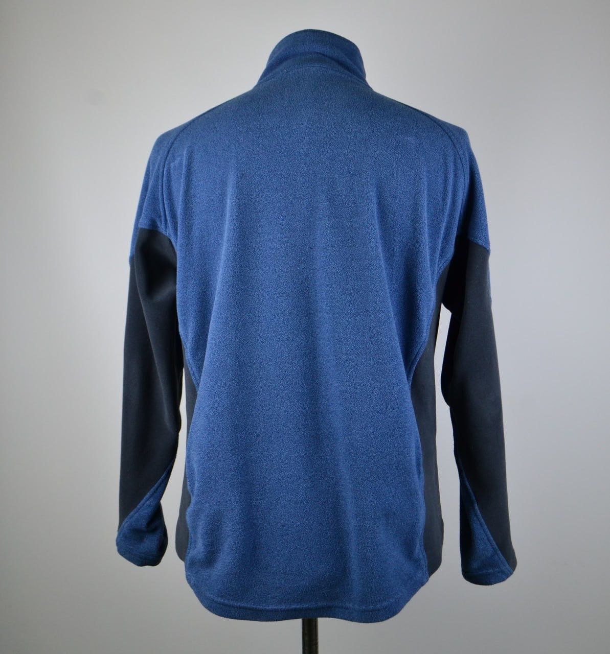 Equipment × Mountain Hardwear Mountain equipment Vintage Fleece Jacket Size L Size US L / EU 52-54 / 3 - 6 Thumbnail