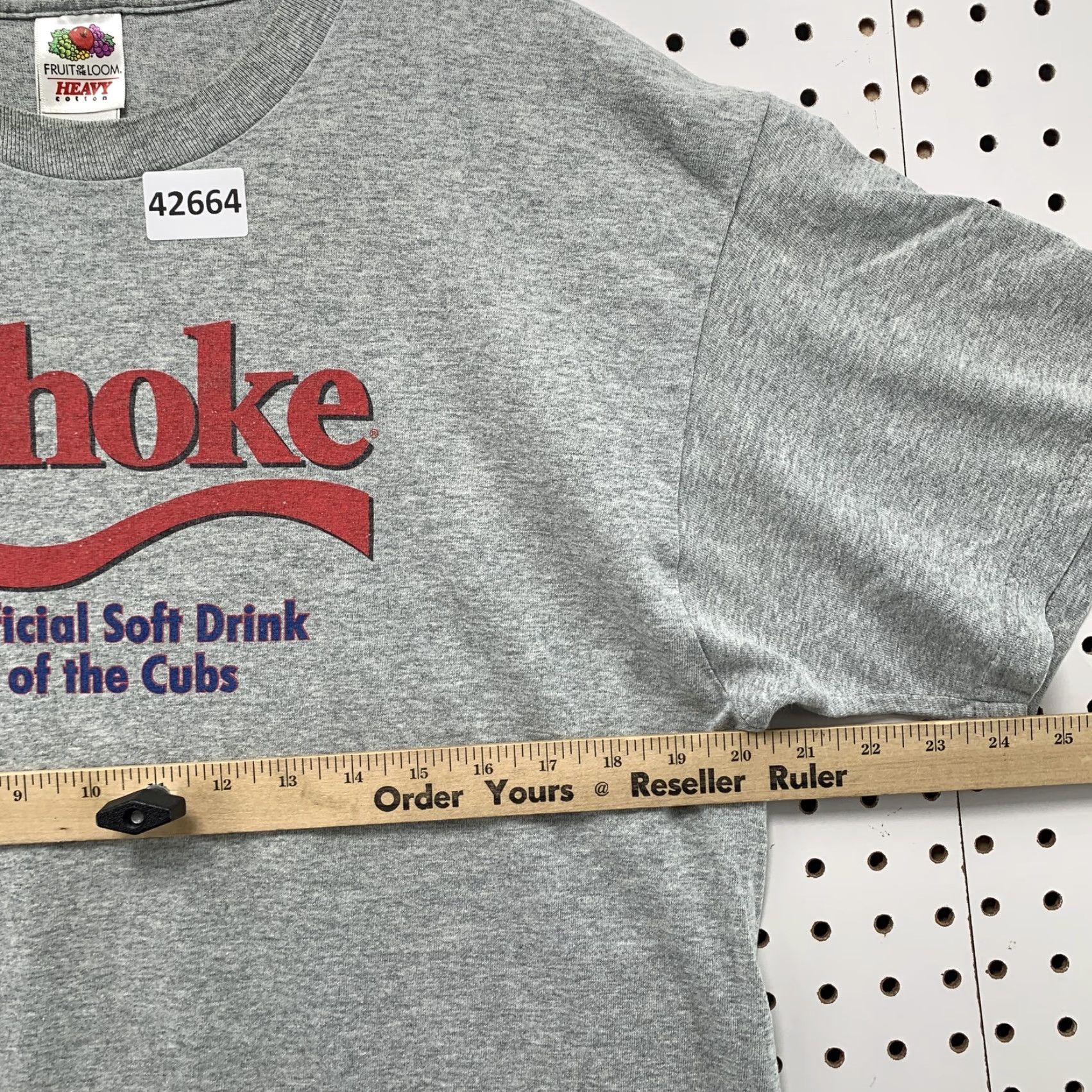 Fruit Of The Loom VINTAGE Chicago Cubs Shirt Mens Large Gray Coca Cola Parody USA Funny 90s Theme Men T-Shirt Size US L / EU 52-54 / 3 - 4 Thumbnail