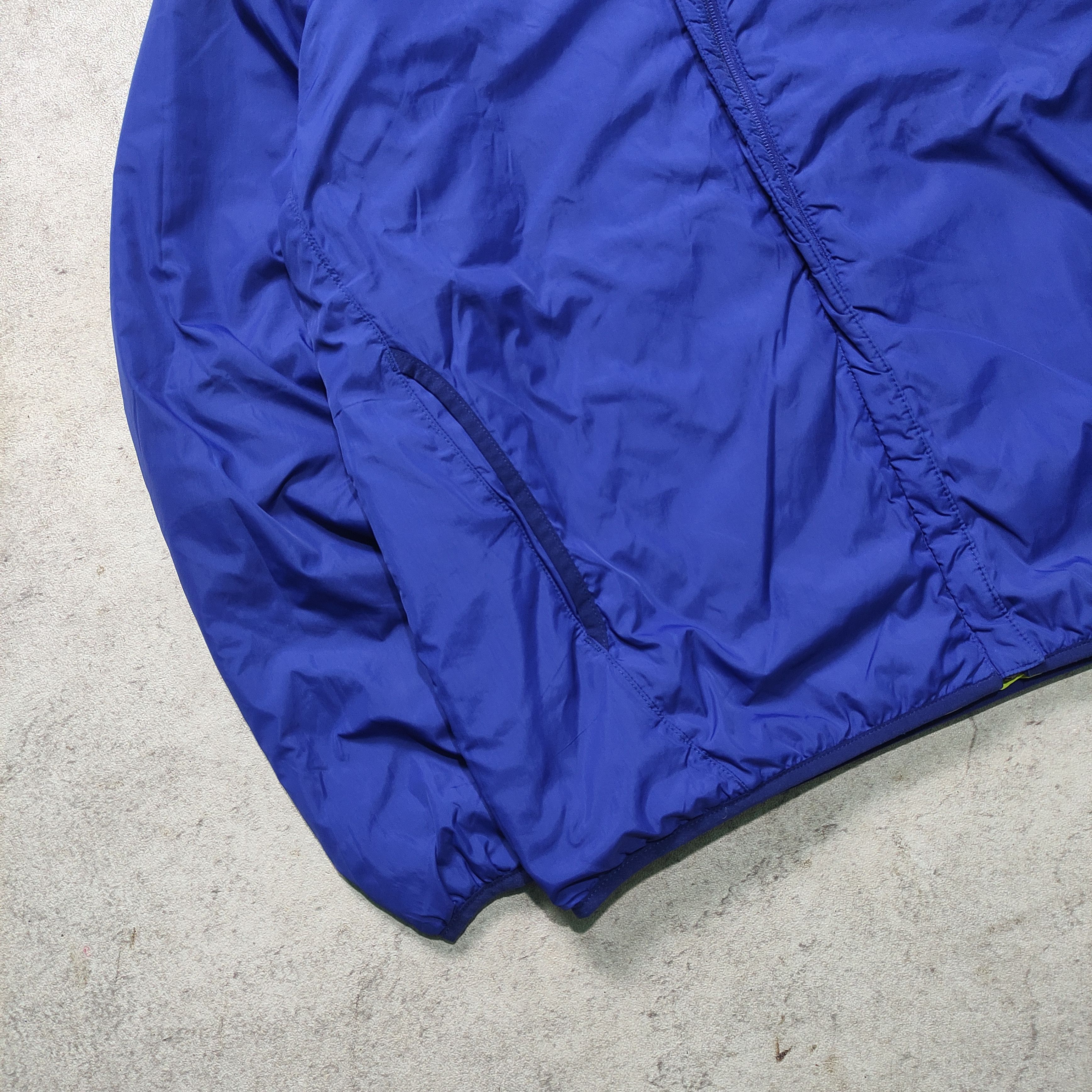 Montbell Montbell Thermaland Reversible Jacket Gorpcore Size US M / EU 48-50 / 2 - 10 Thumbnail