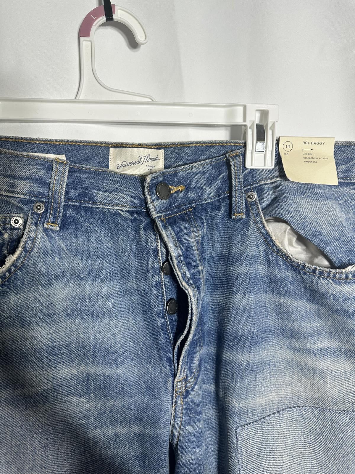 Other Universal Thread Women's Blue Baggy Jeans Size 14 Size 30" / US 8 / IT 44 - 3 Thumbnail