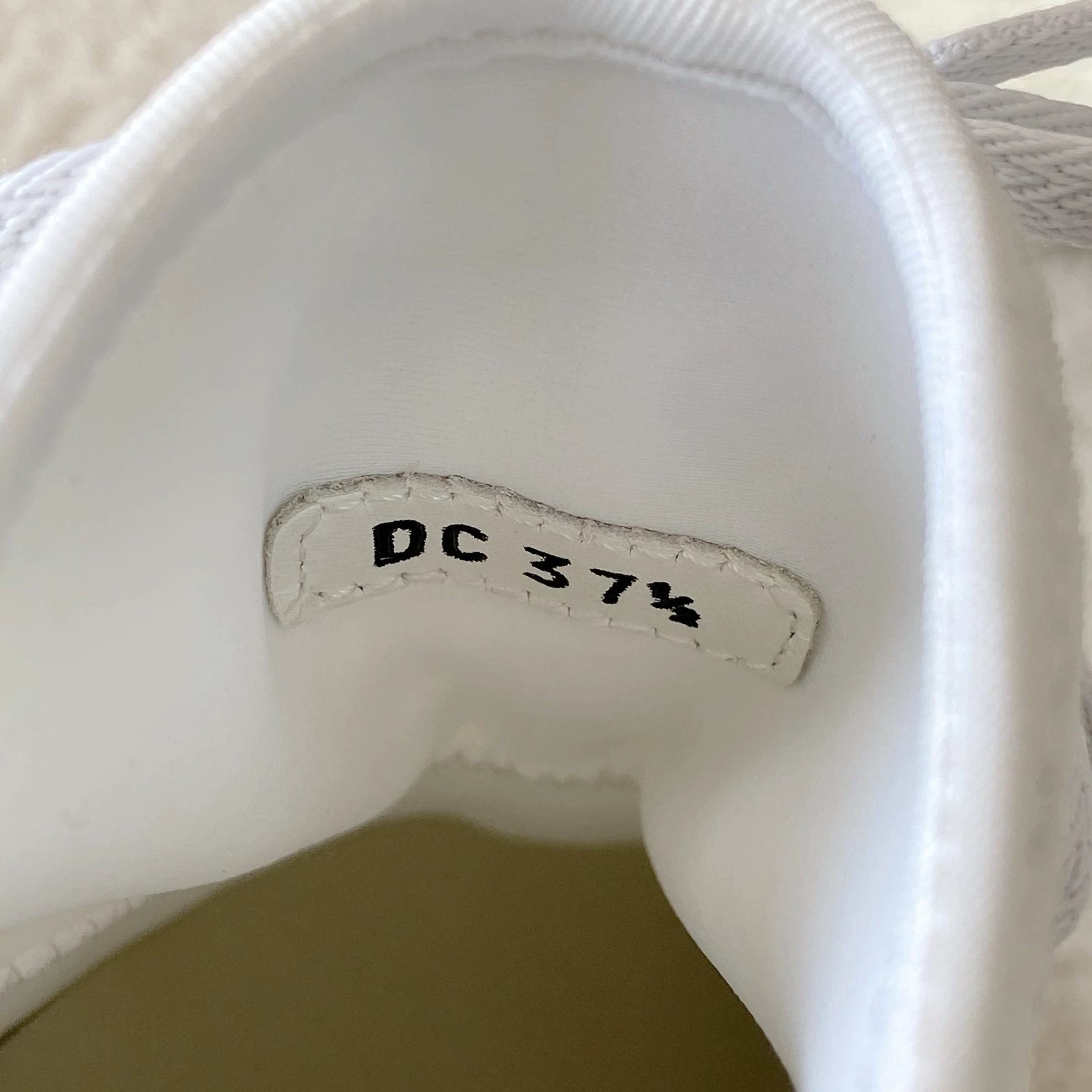 Dior Dior D-Connect Constellation Sheepskin Dad Shoes 37.5 Size US 7 / IT 37 - 8 Thumbnail