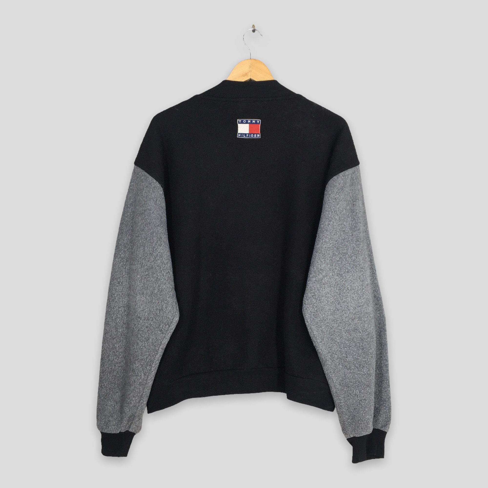 Tommy Hilfiger Vintage 90's Tommy Hilfiger Buttons Jacket Black XLarge Size US XL / EU 56 / 4 - 10 Thumbnail
