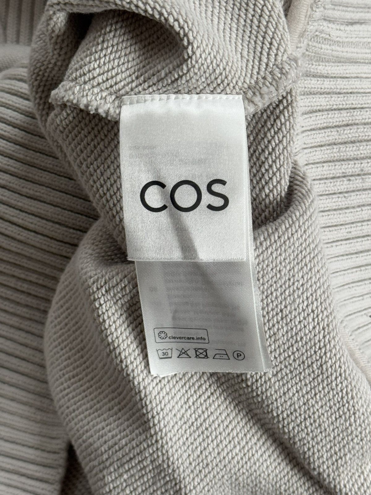 Cos × Designer COS S relaxed 1/4 zip sweatshirt turtleneck jumper pullover Size US S / EU 44-46 / 1 - 9 Thumbnail