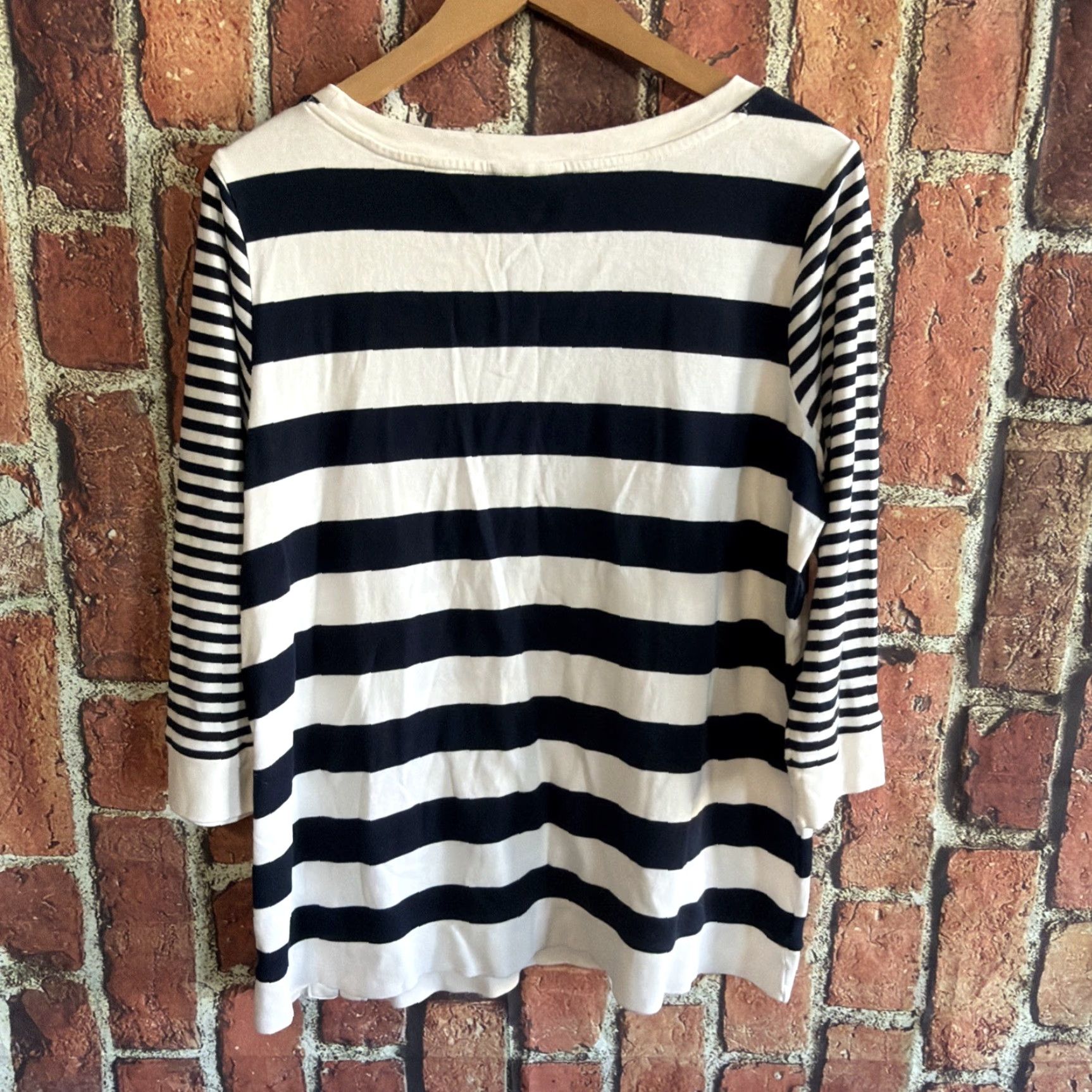 J. Jill J.Jill T-Shirt Women Blue White Organic Cotton 3/4 Sleeve V-Neck Pullover Petite Size PL Casual Shirt Size L / US 10 / IT 46 - 3 Thumbnail