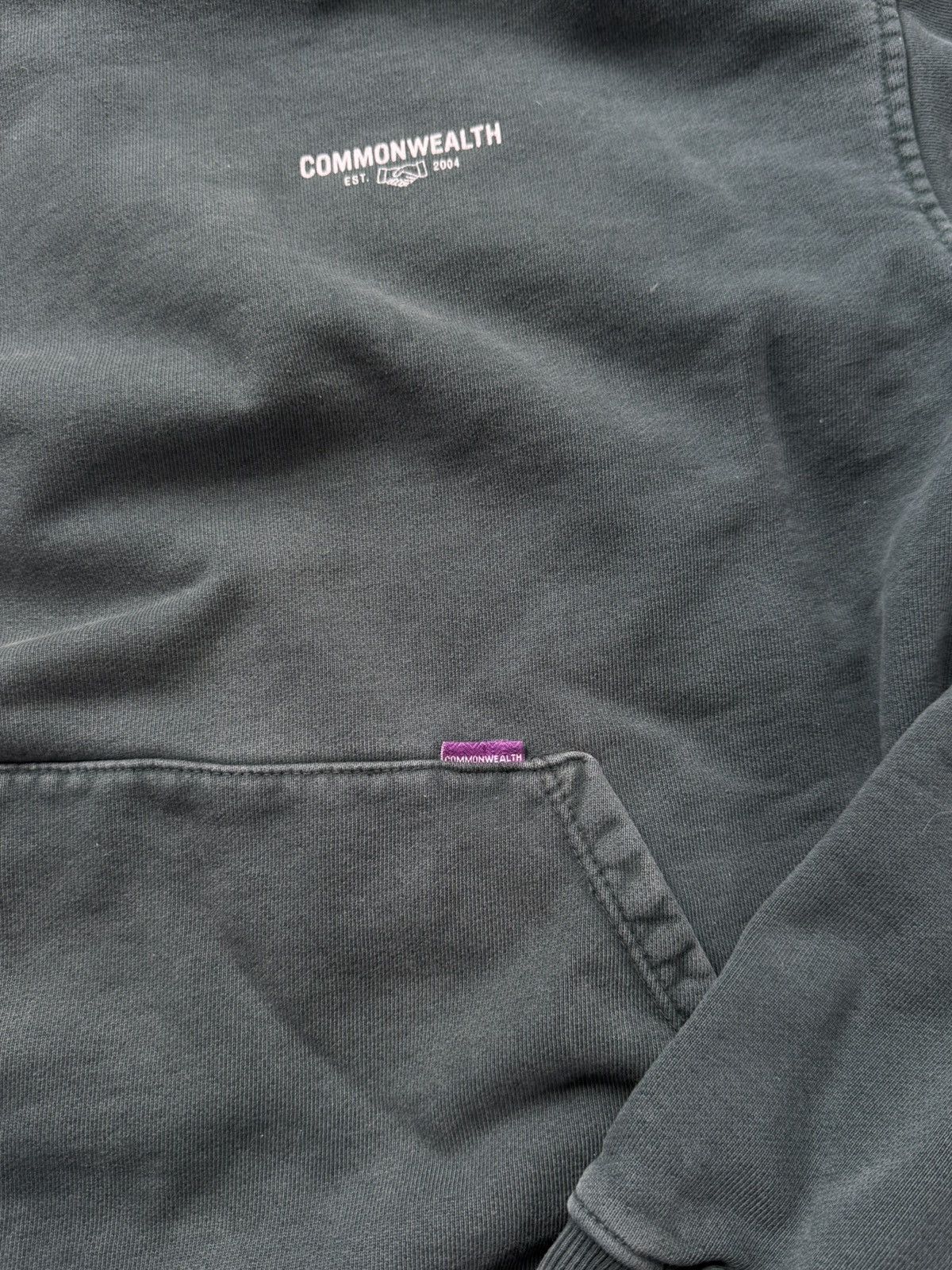 Vintage Common Wealth Faded Green Hoodie Size US M / EU 48-50 / 2 - 4 Thumbnail