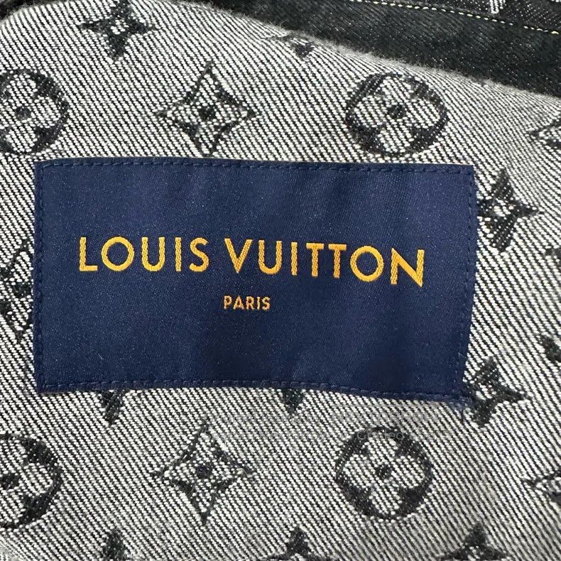 Louis Vuitton Louis Vuitton Nigo Embroidered Patchwork Full Logo Deconst Size US M / EU 48-50 / 2 - 3 Thumbnail