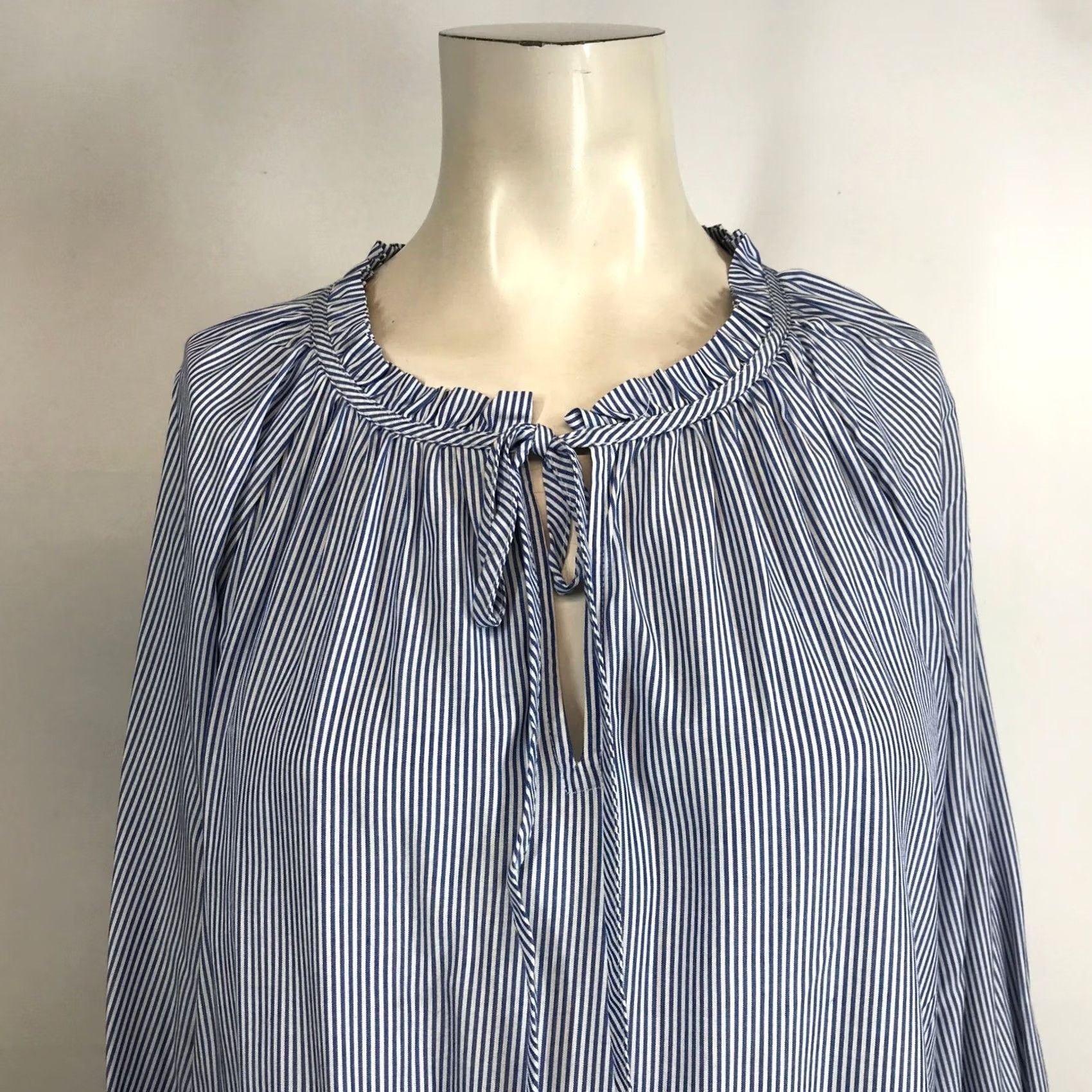 Loft LOFT Striped Tie Neck Blouse Women's Long Sleeve Ruffle Cuff Peplum Top L Size L / US 10 / IT 46 - 2 Thumbnail