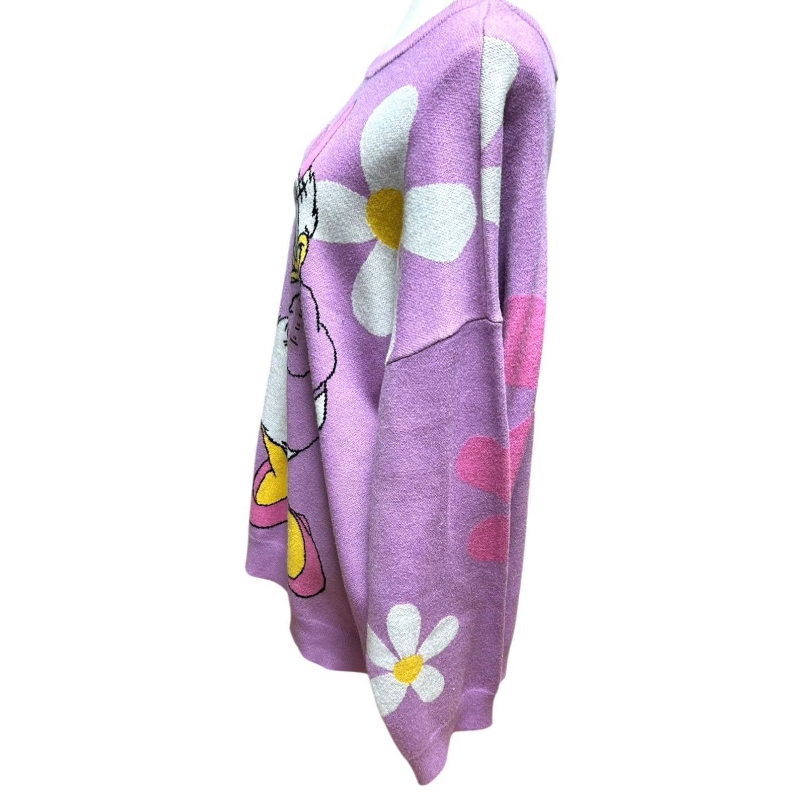 Disney DISNEYLAND Daisy Duck Knit Sweater Women's 1XL BNWT Purple Pullover Cardigan? Size XL / US 12-14 / IT 48-50 - 3 Thumbnail