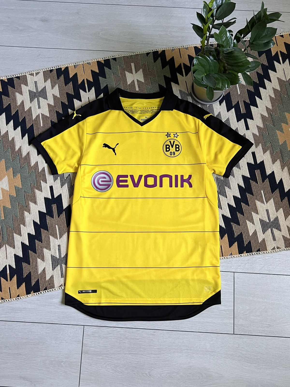 Puma Puma Borussia Dortmund 2015/16 Home Reus #11 Soccer Jersey Size US M / EU 48-50 / 2 - 2 Thumbnail