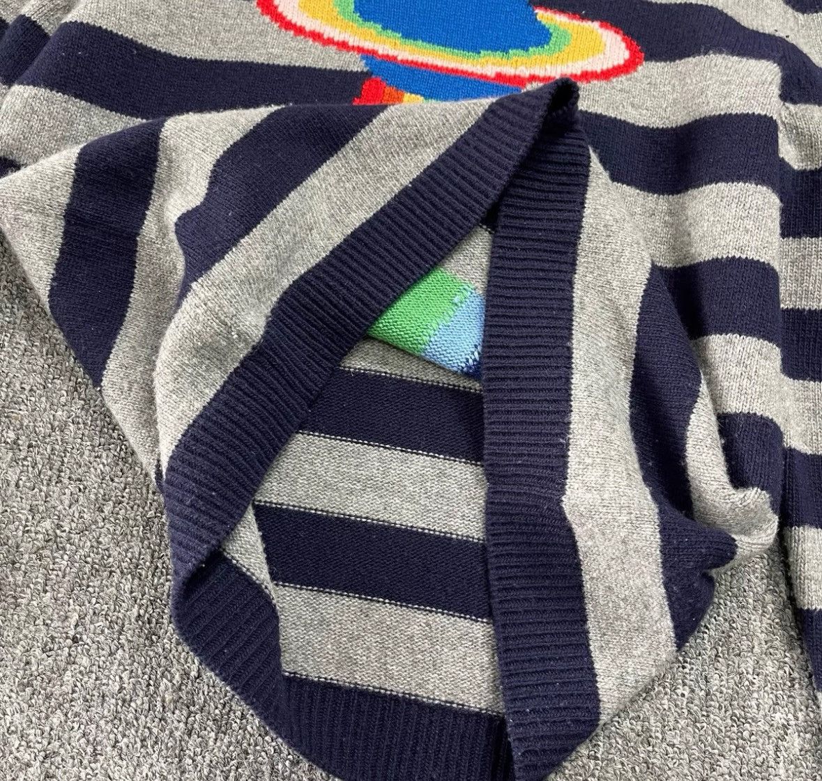 Gucci Gucci Rainbow flying saucer gray and blue striped sweater 2 Size US S / EU 44-46 / 1 - 2 Thumbnail