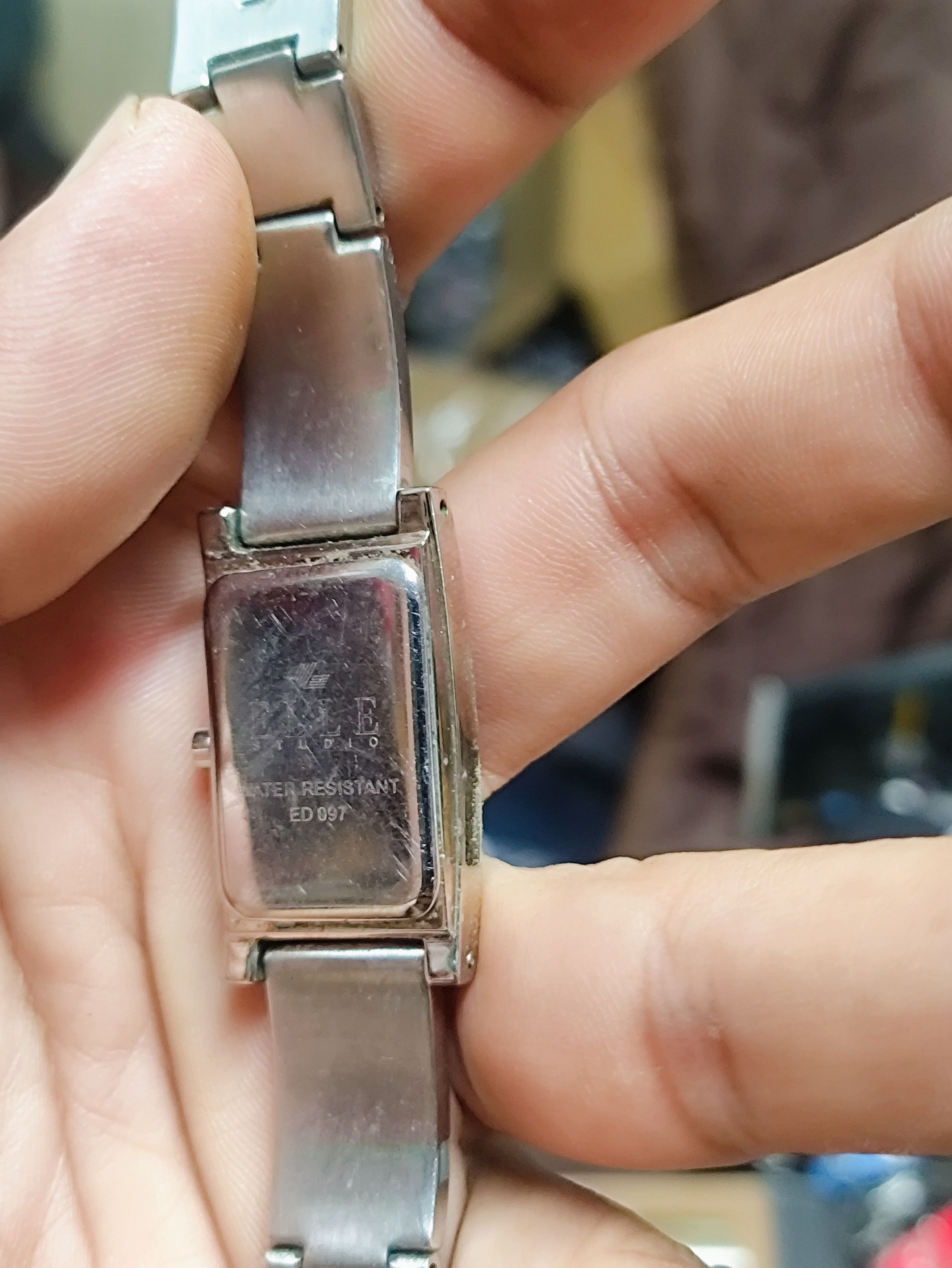 Vintage Vintage 💥 ELLE QUARTZ WATCH (JAPAN MADE) Size ONE SIZE - 11 Thumbnail