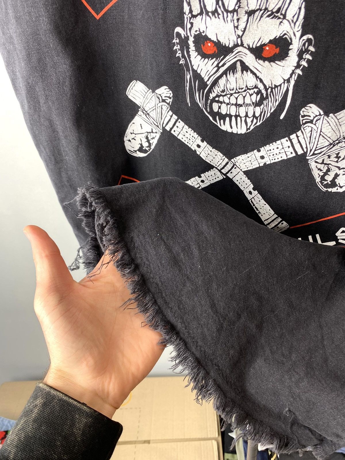 Band Tees Vintage Style Iron Maiden Jeans Vests T Shirt Y2K Size US M / EU 48-50 / 2 - 13 Thumbnail