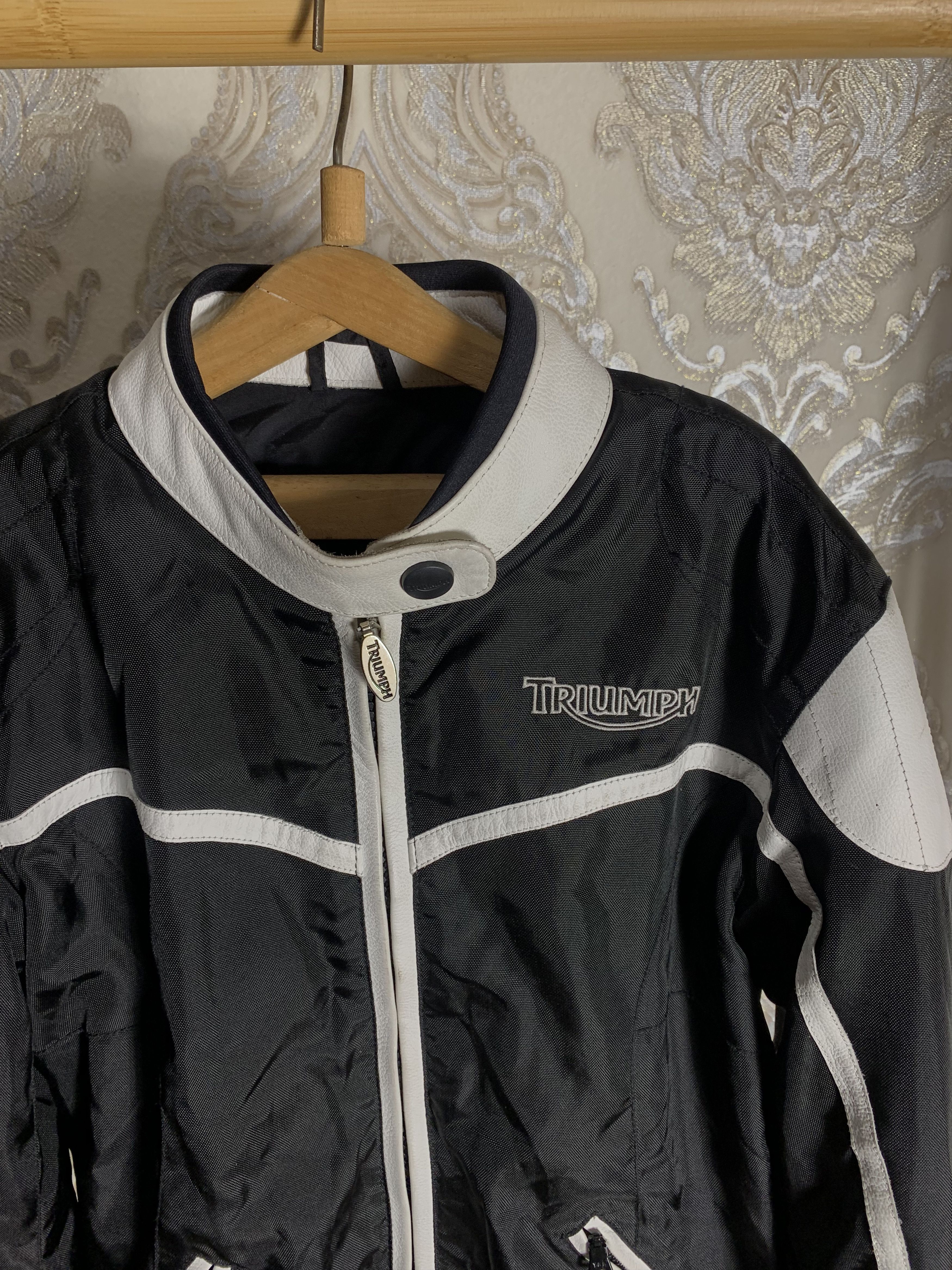 Harley Davidson VINTAGE TRIUMPH MOTORCYCLE JACKET BIKE RETRO Y2K 90s Size US M / EU 48-50 / 2 - 3 Thumbnail